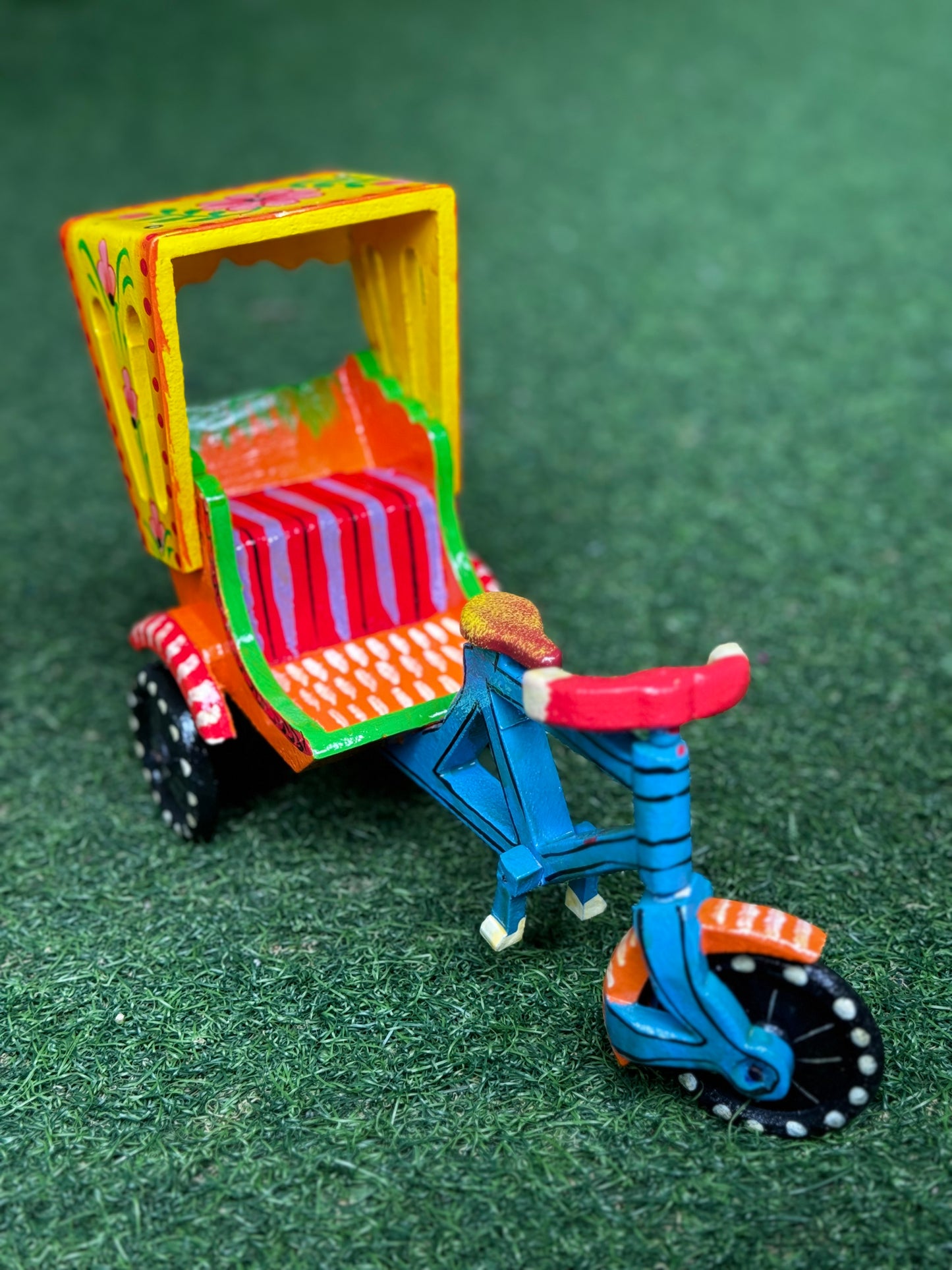 Rickshaw - Hand painted wooden decorative - big