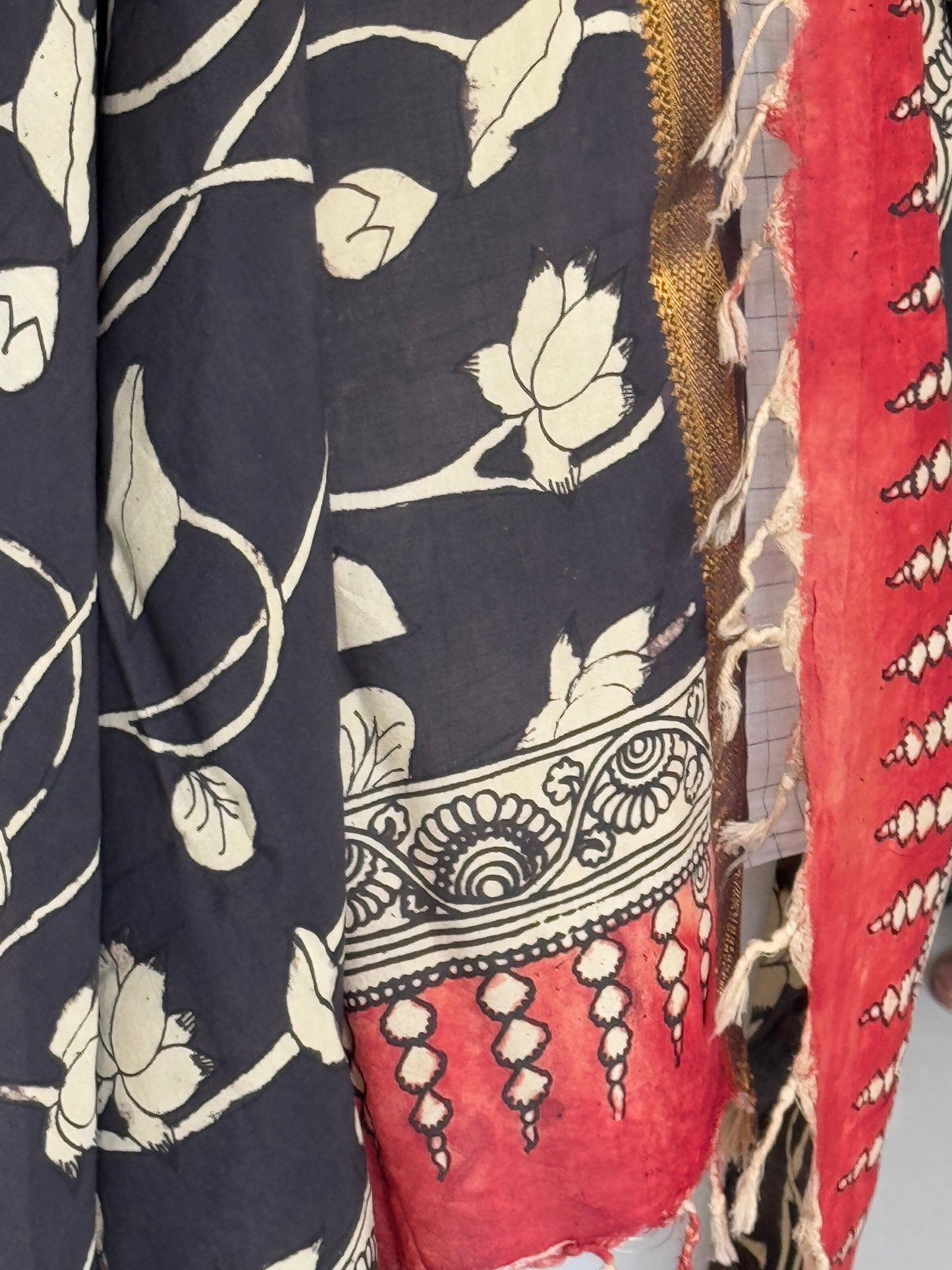 Bangalore Silk hand painted floral pen Kalamkari dupatta