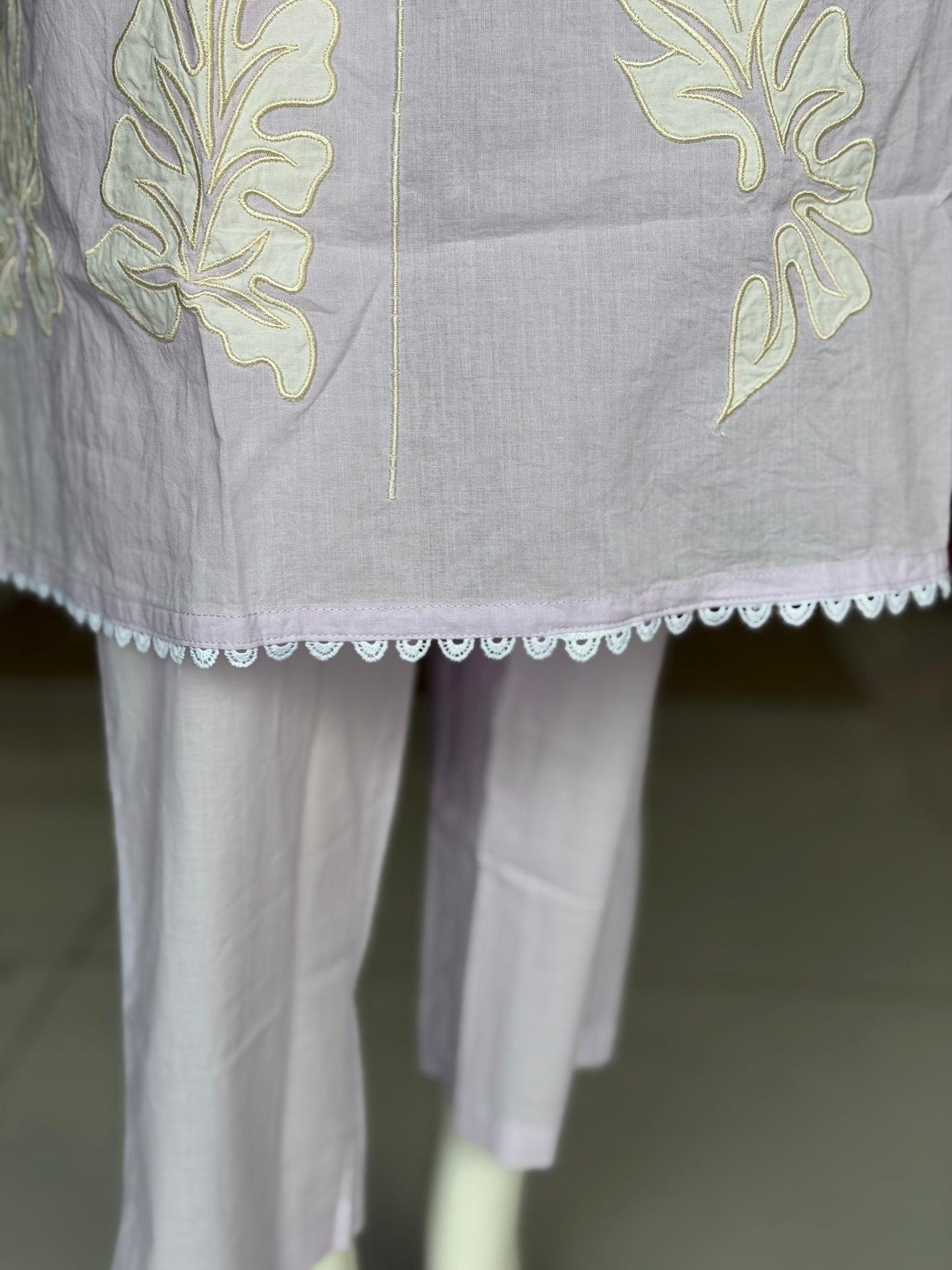 Lilac embroidered straight kurti, pants and dupatta - 3 piece set