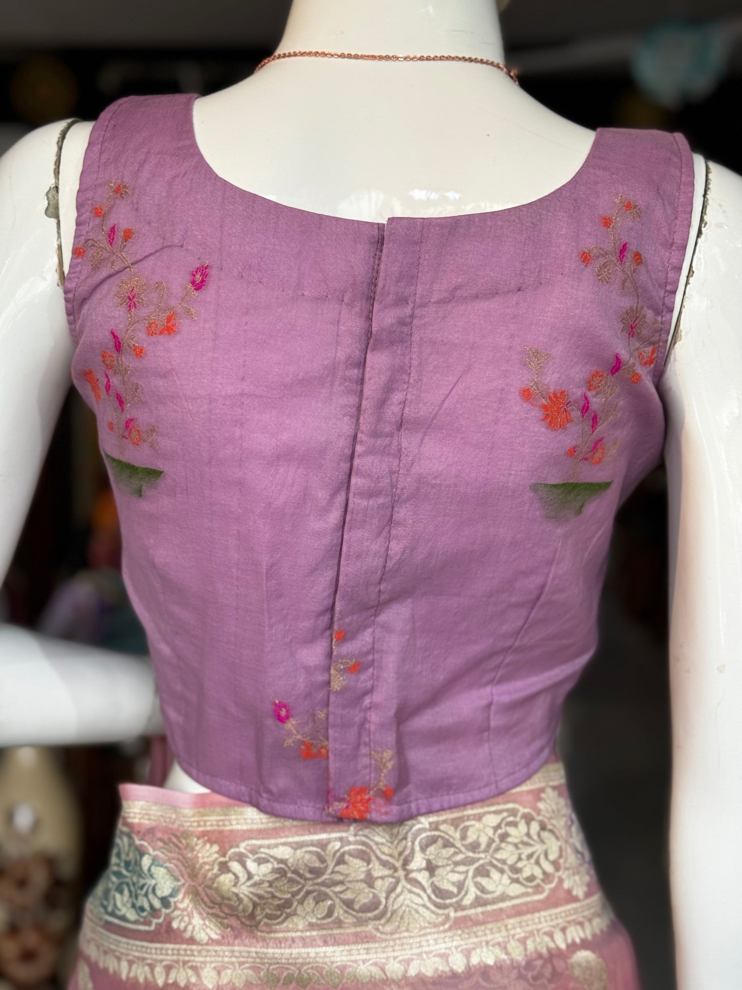 Lavender Banarasi back open sleeveless blouse with flower motifs and V waist