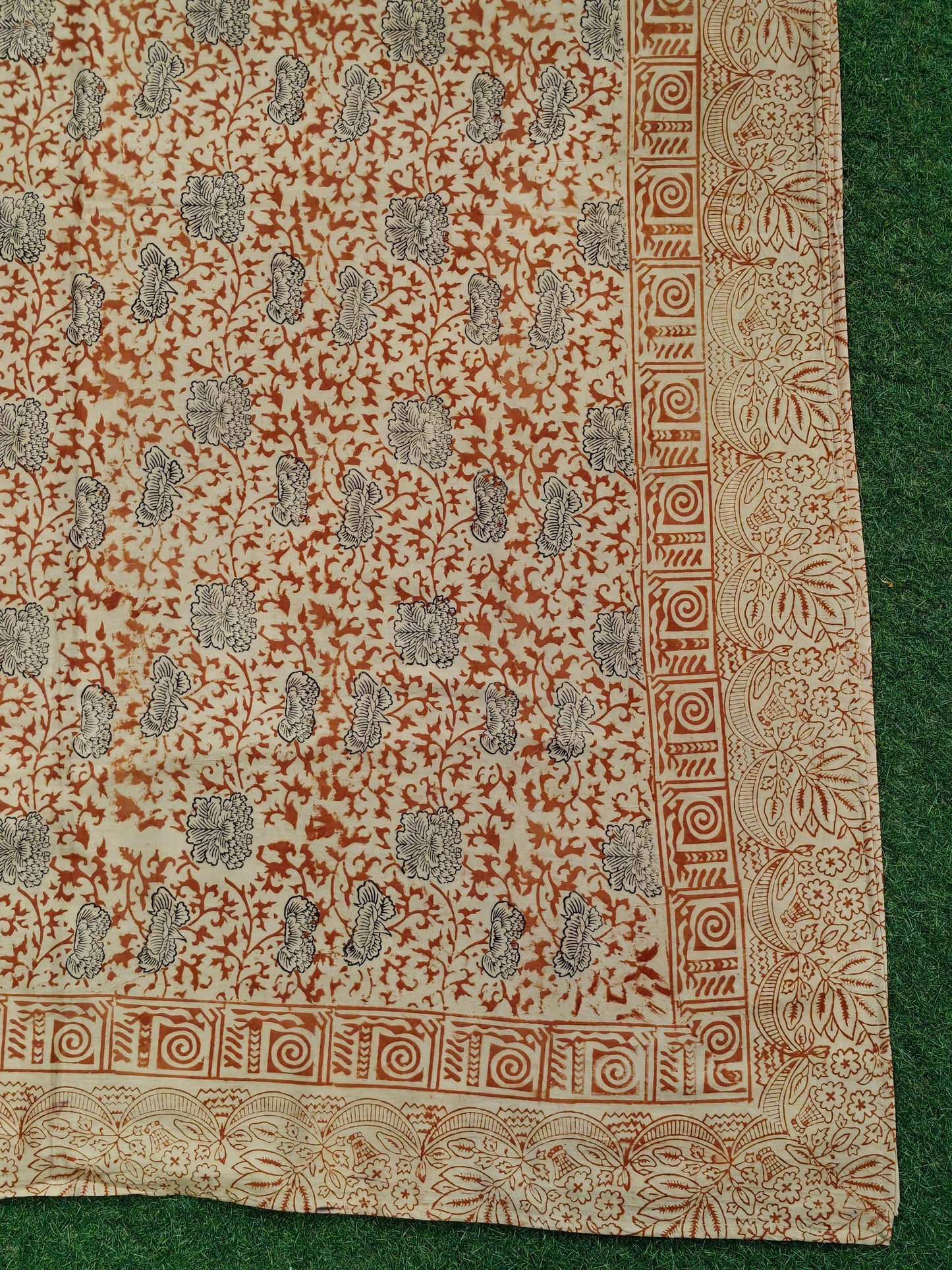 Maroon and black floral design Kalamkari hand block printed smooth satin cotton king size bedsheet + 2 pillow covers