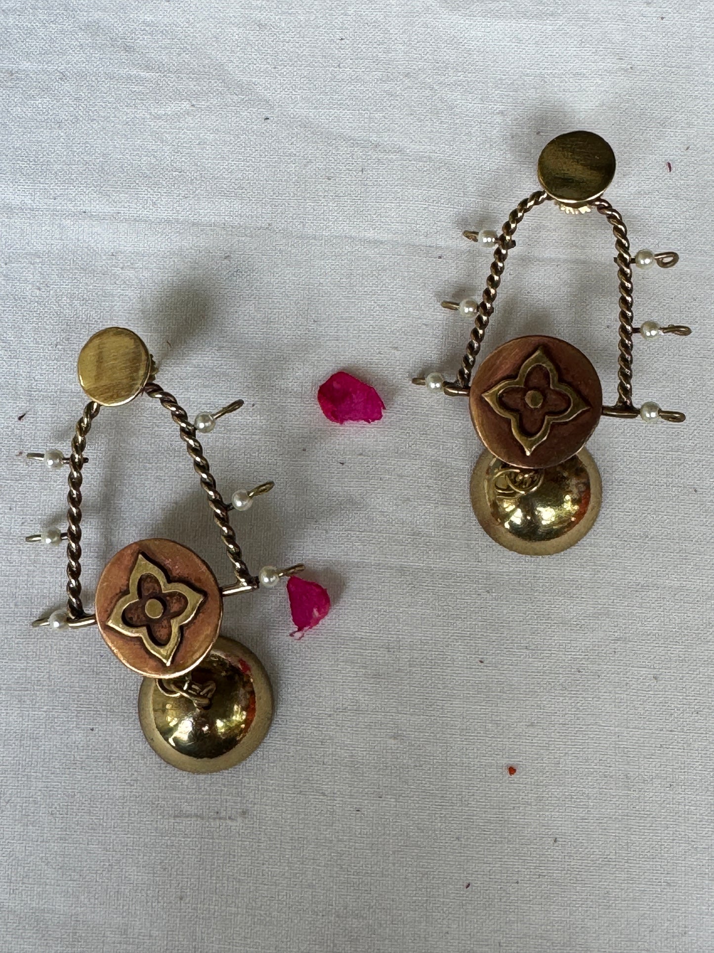 Bell shaped designer earrings made of copper and brass
