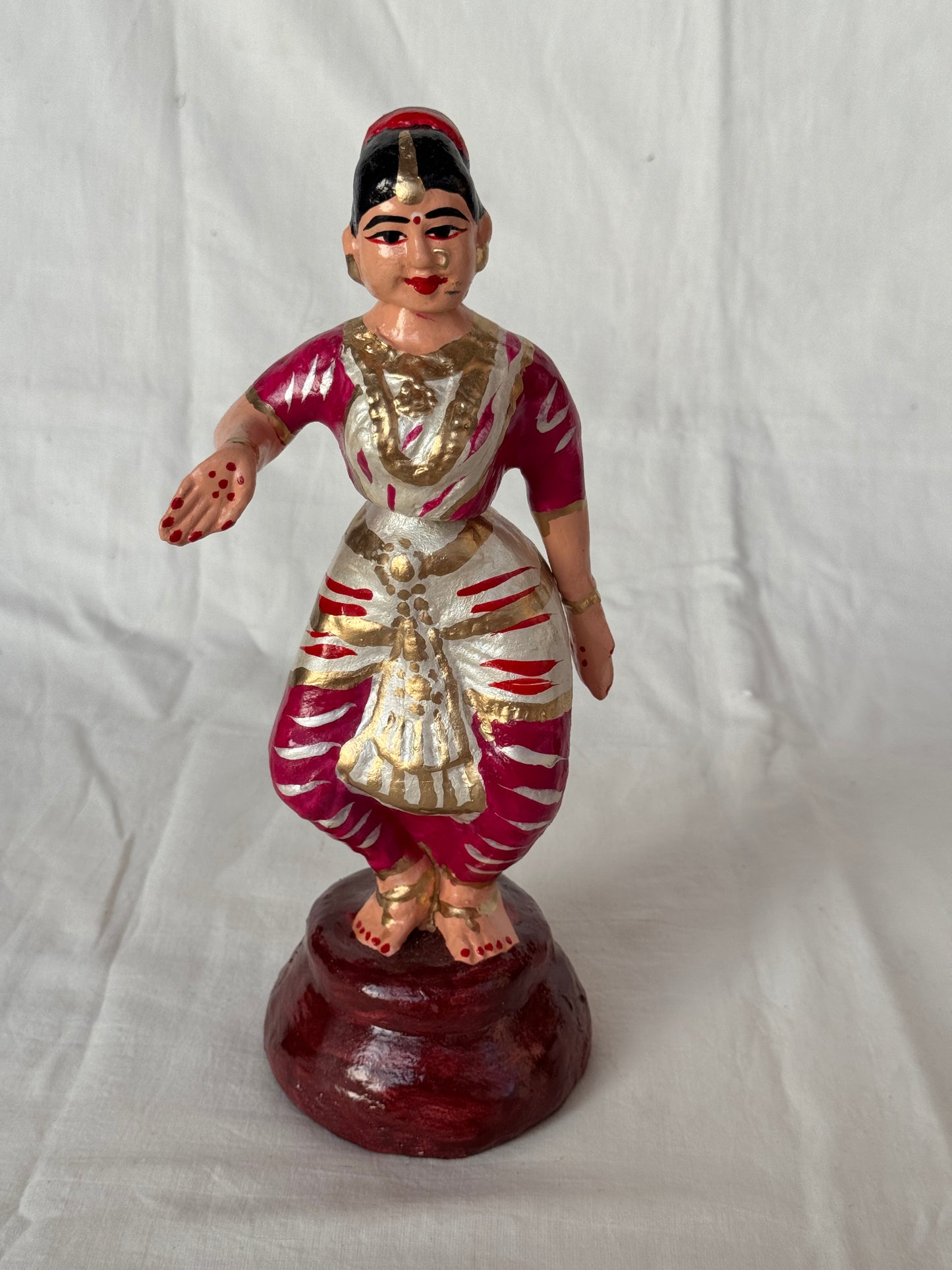 Thanjavur handcrafted papier mache dancing dolls - design options available