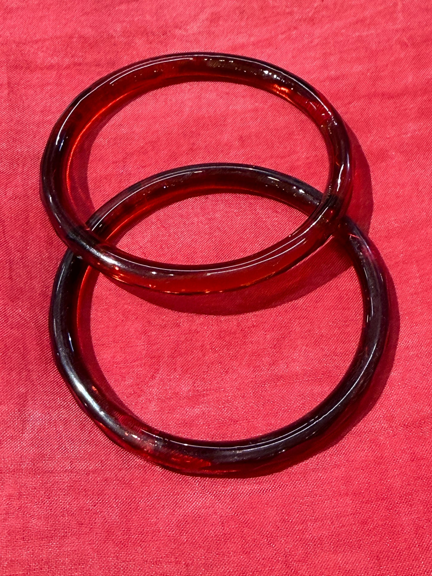 Cut work glass handcrafted bangle - single