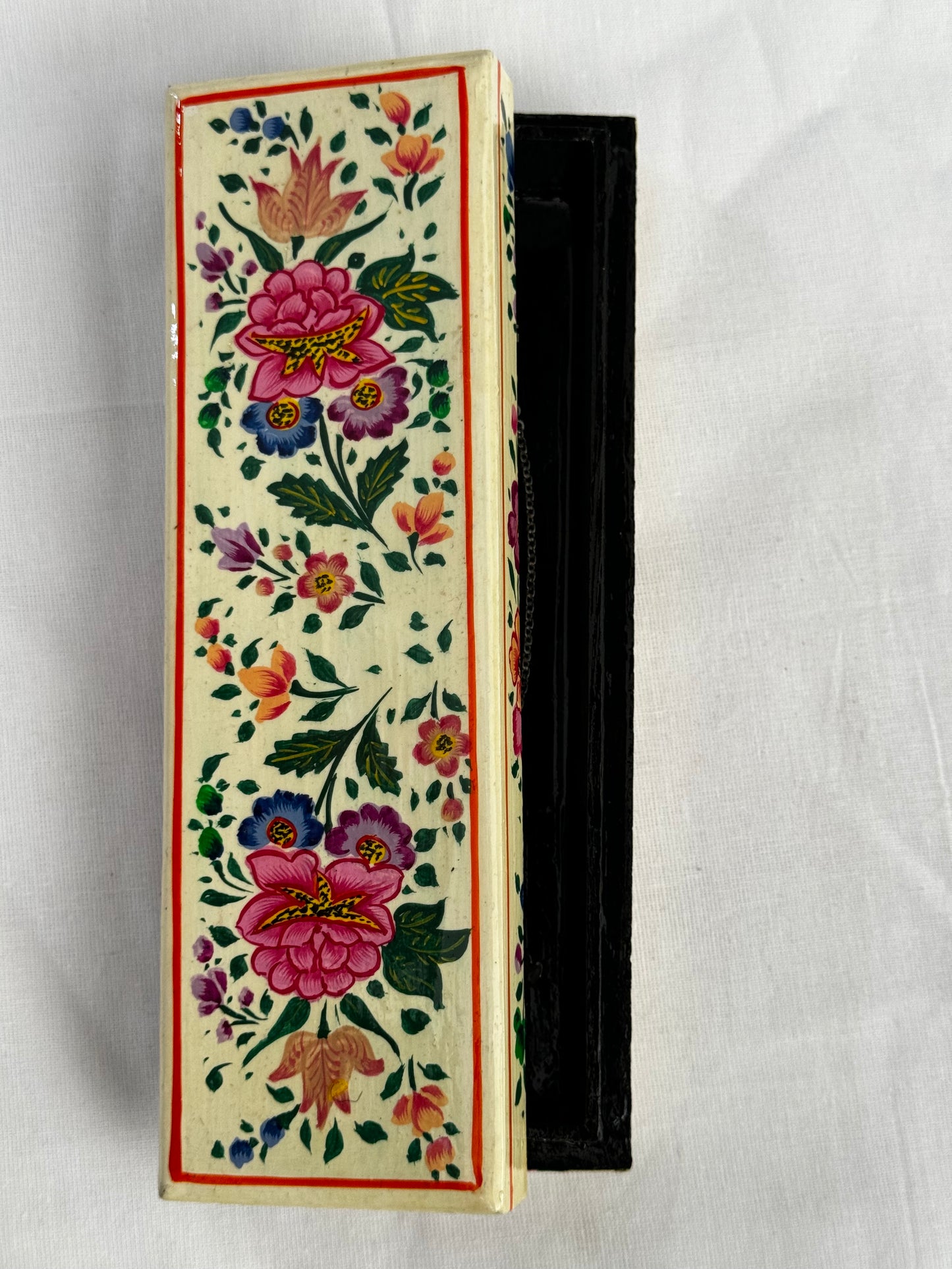 Kashmiri hand painted Papier mache pencil / jewelry box