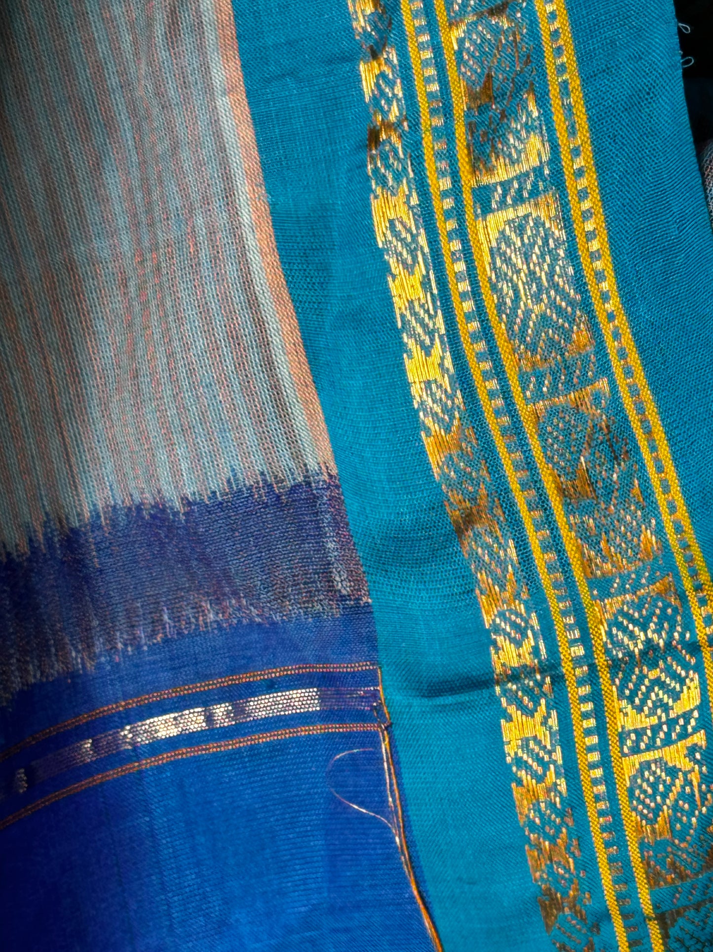 Blue handwoven Gadwal cotton saree with copper sulphate blue pure silk pallu and borders