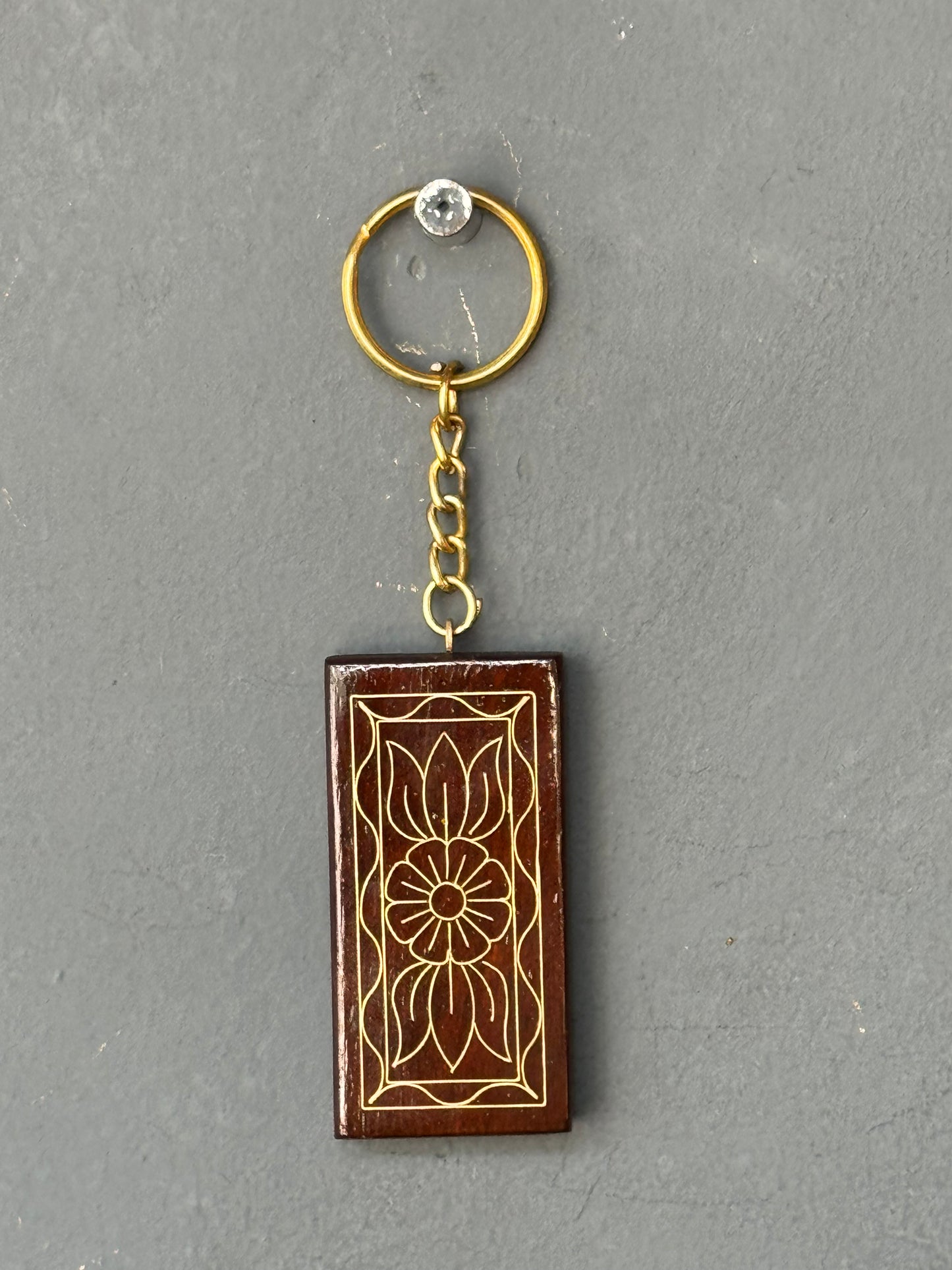 Brass inlay work wooden key ring - handcrafted Tarkashi craft