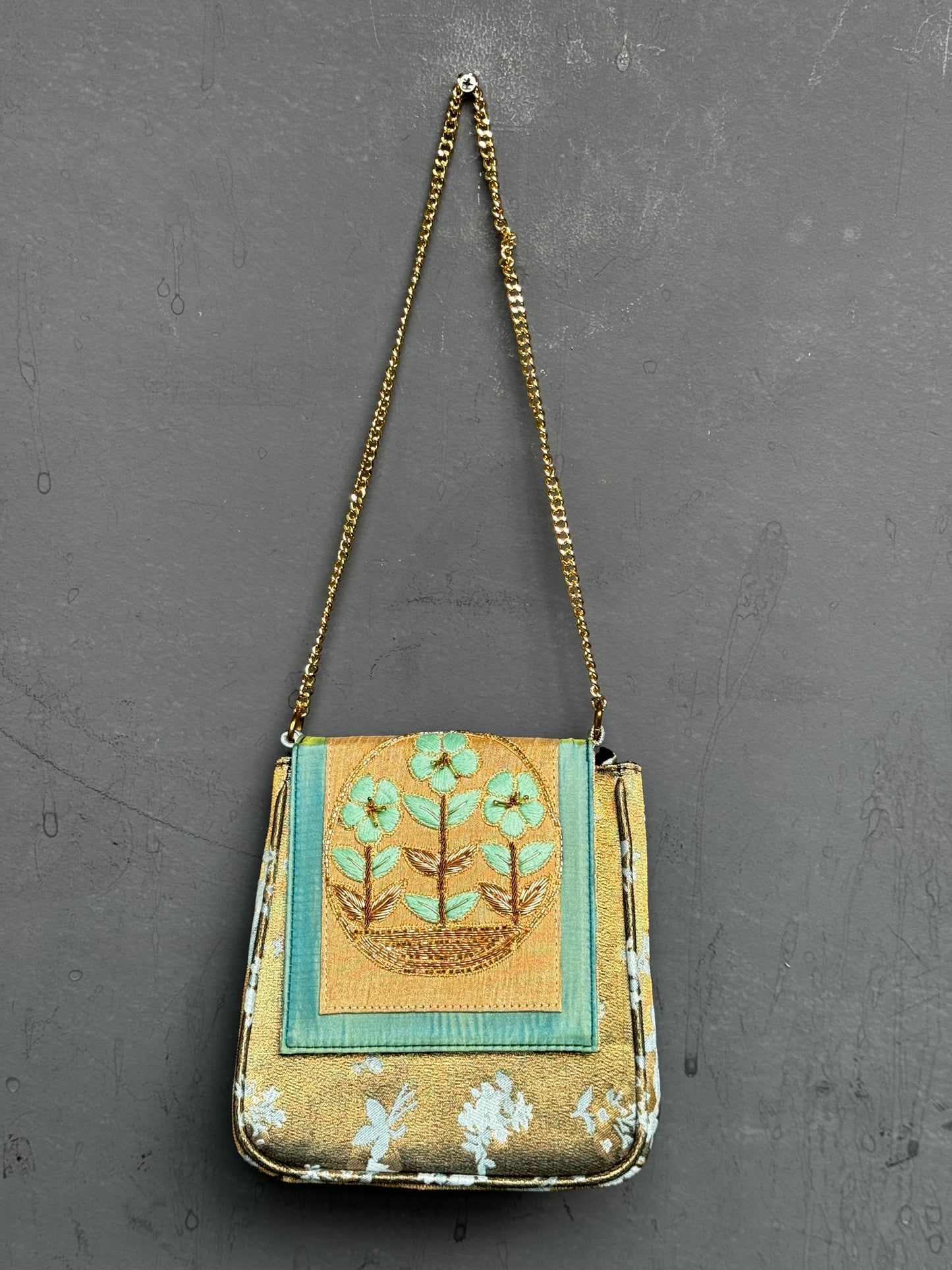 Silk embroidered party bag with chain