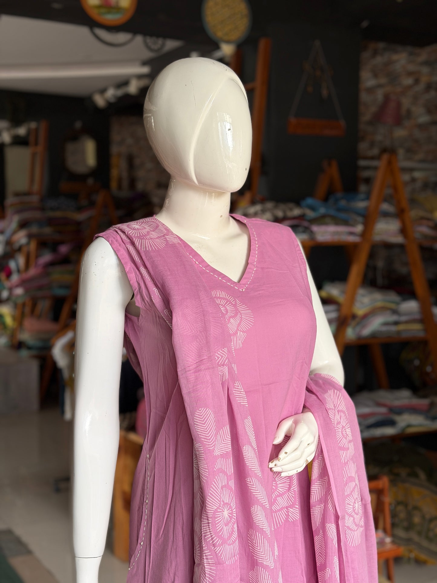 Light onion pink floral a-line sleeveless kurti, pants and dupatta - 3 piece set