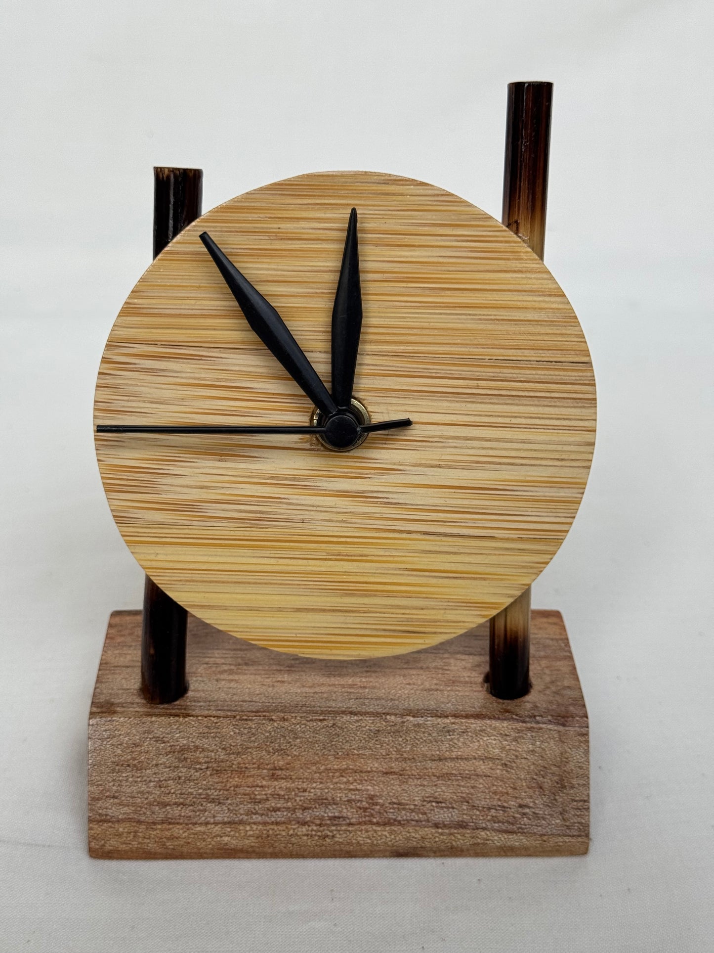 Table clock - Bamboo handcrafted