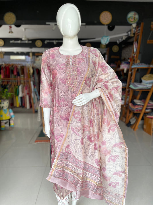 Onion pink hand block print chanderi straight Kurti, pants and dupatta set