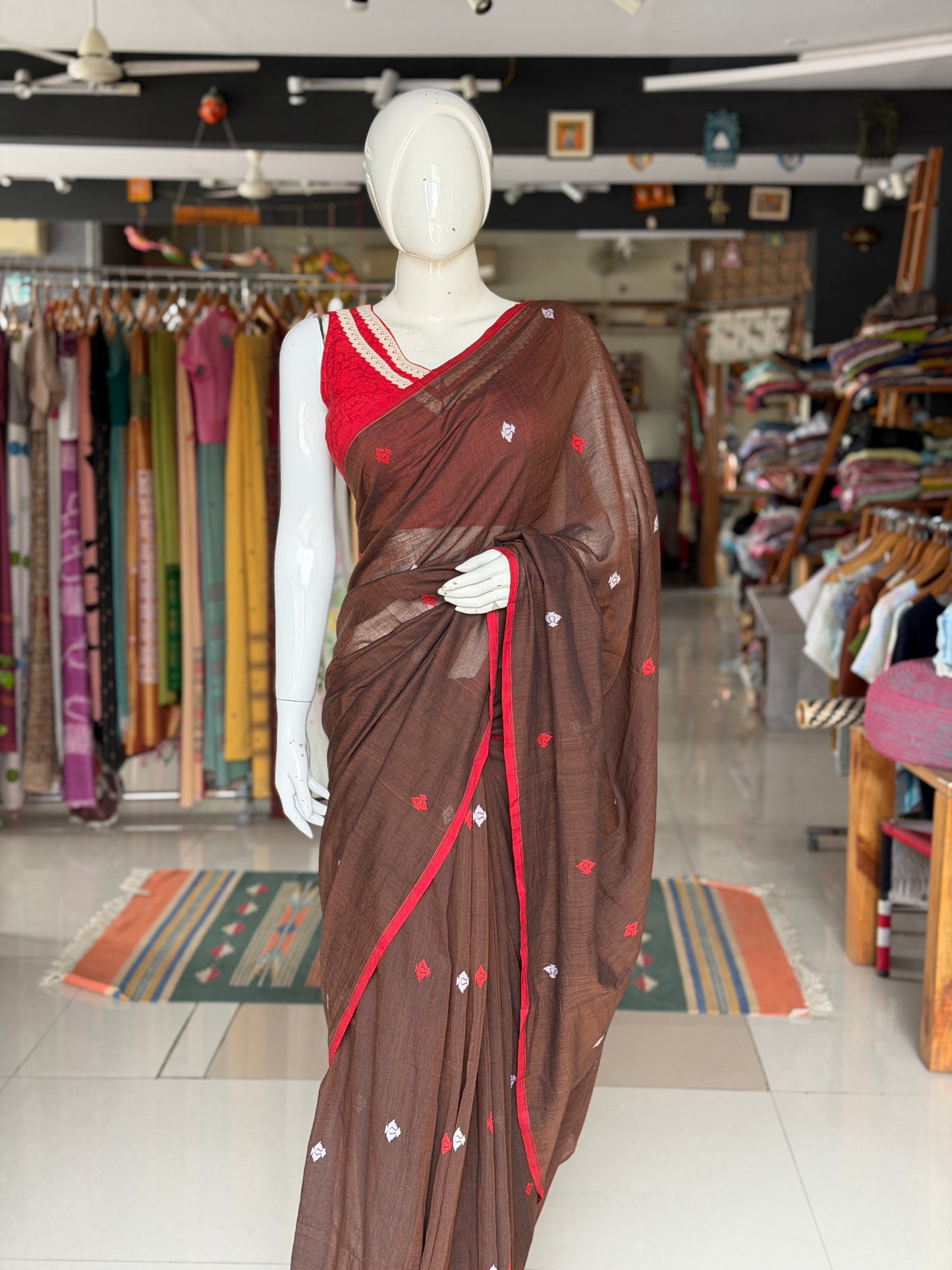 Brown Jamdani handwoven soft cotton yardage / saree
