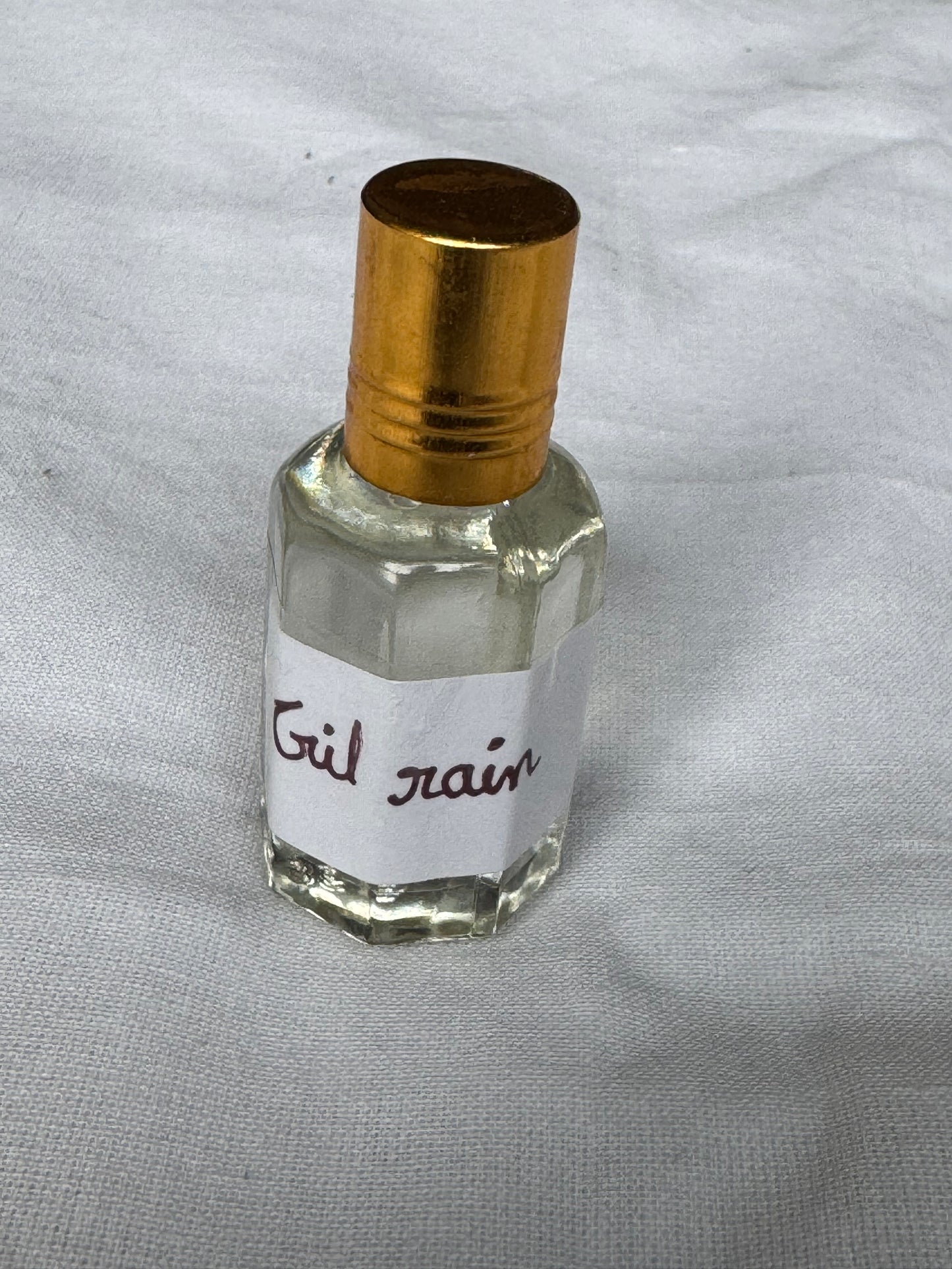 Fragrant, long lasting Kannauj ittar perfumes