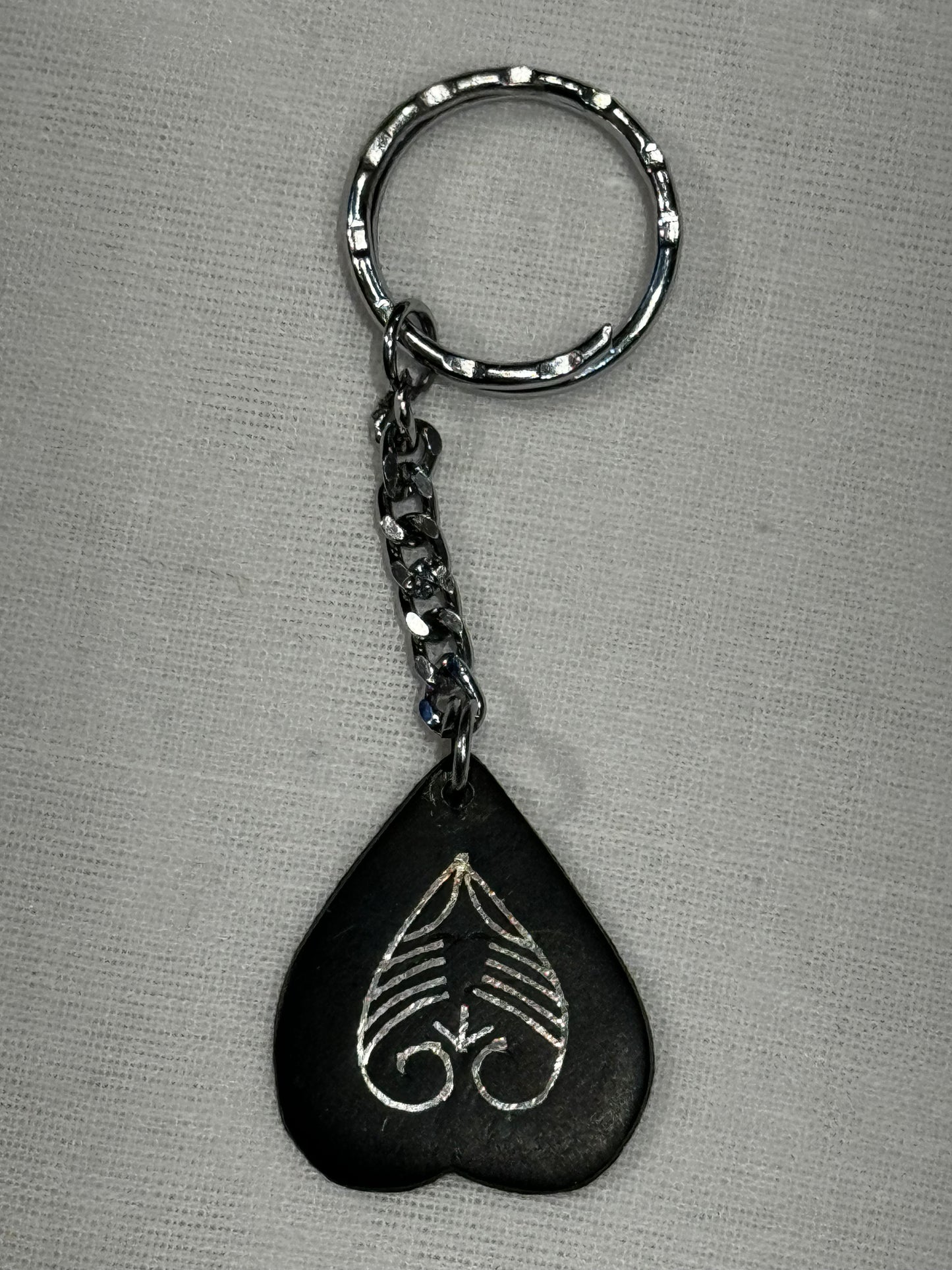 Bidri silver inlay work handcrafted key ring