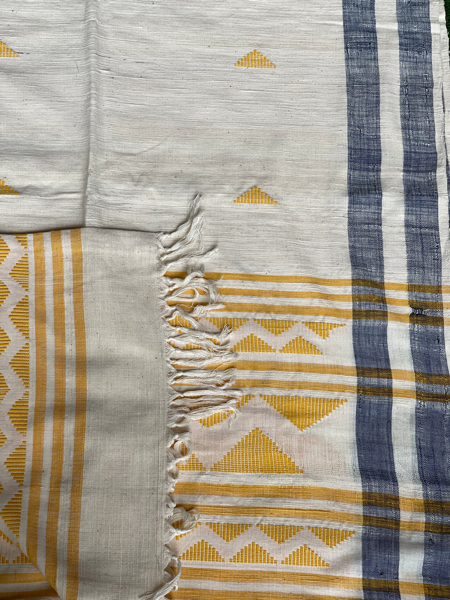 Kora off white and yellow extra weft weave hand woven single bedcover / throw / comforter