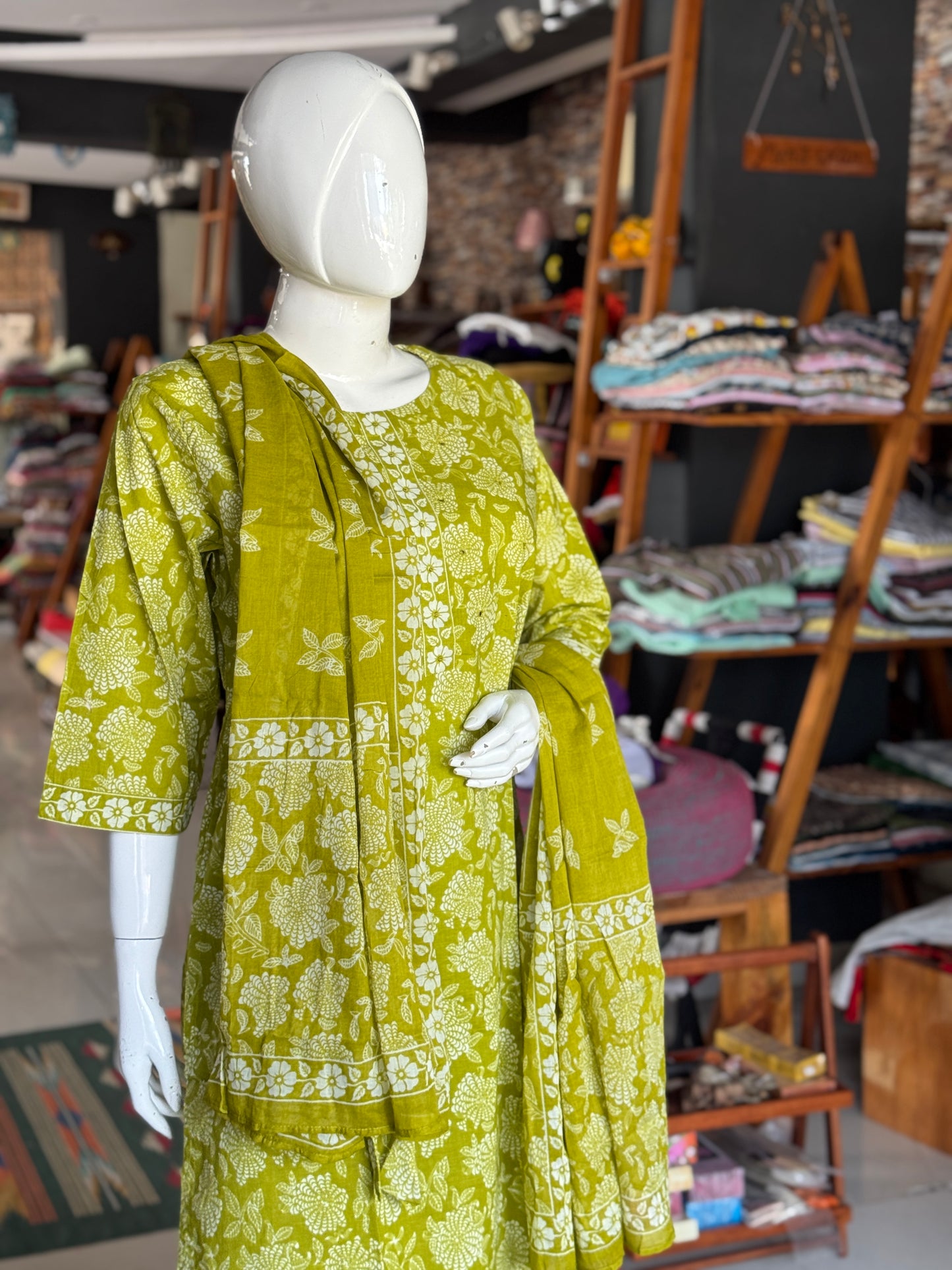 Green floral plus size cotton embroidered straight kurti, pants and dupatta - 3 piece suit set - multiple sizes available