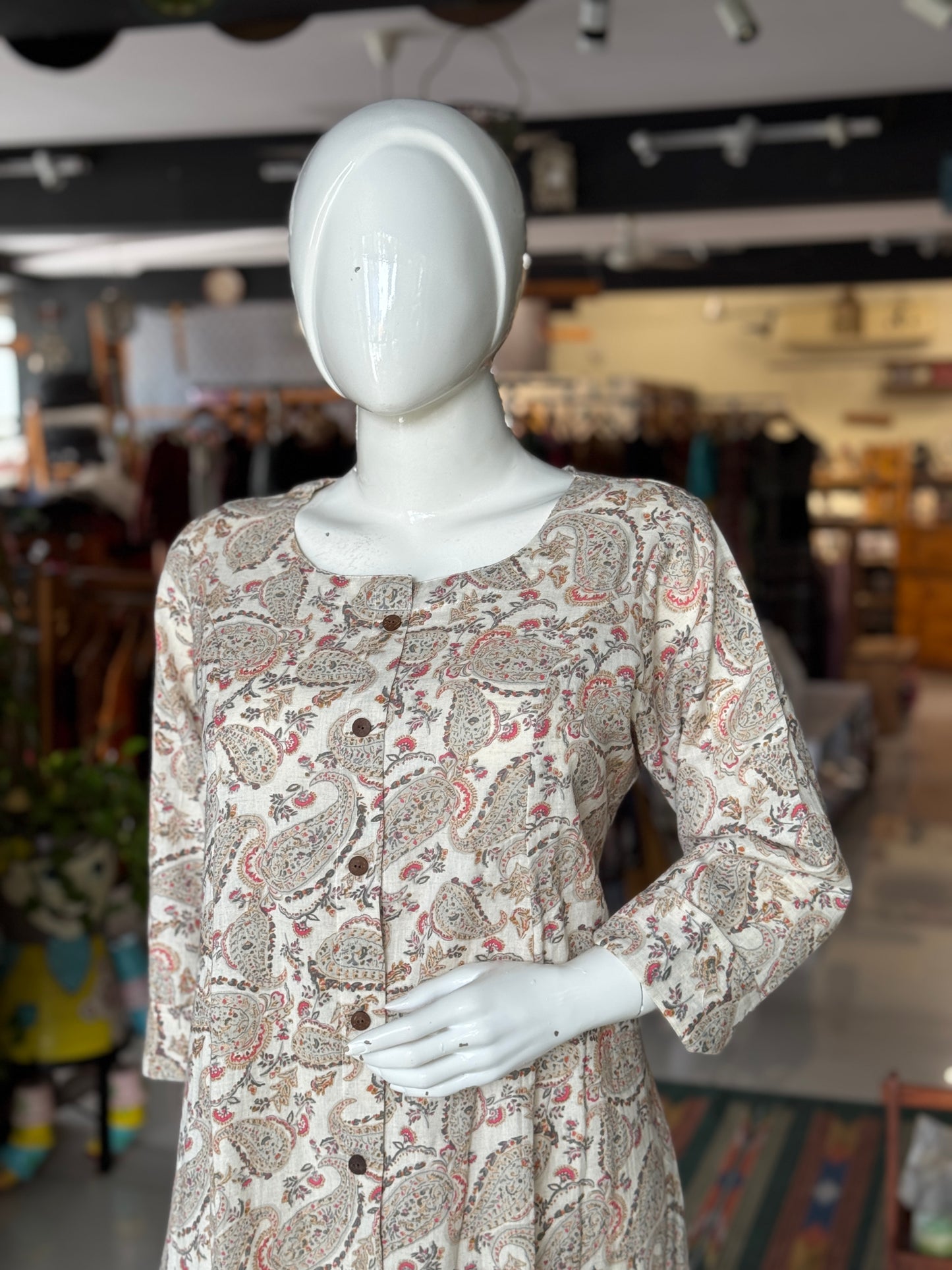 Paisley print on off white flex cotton kurti