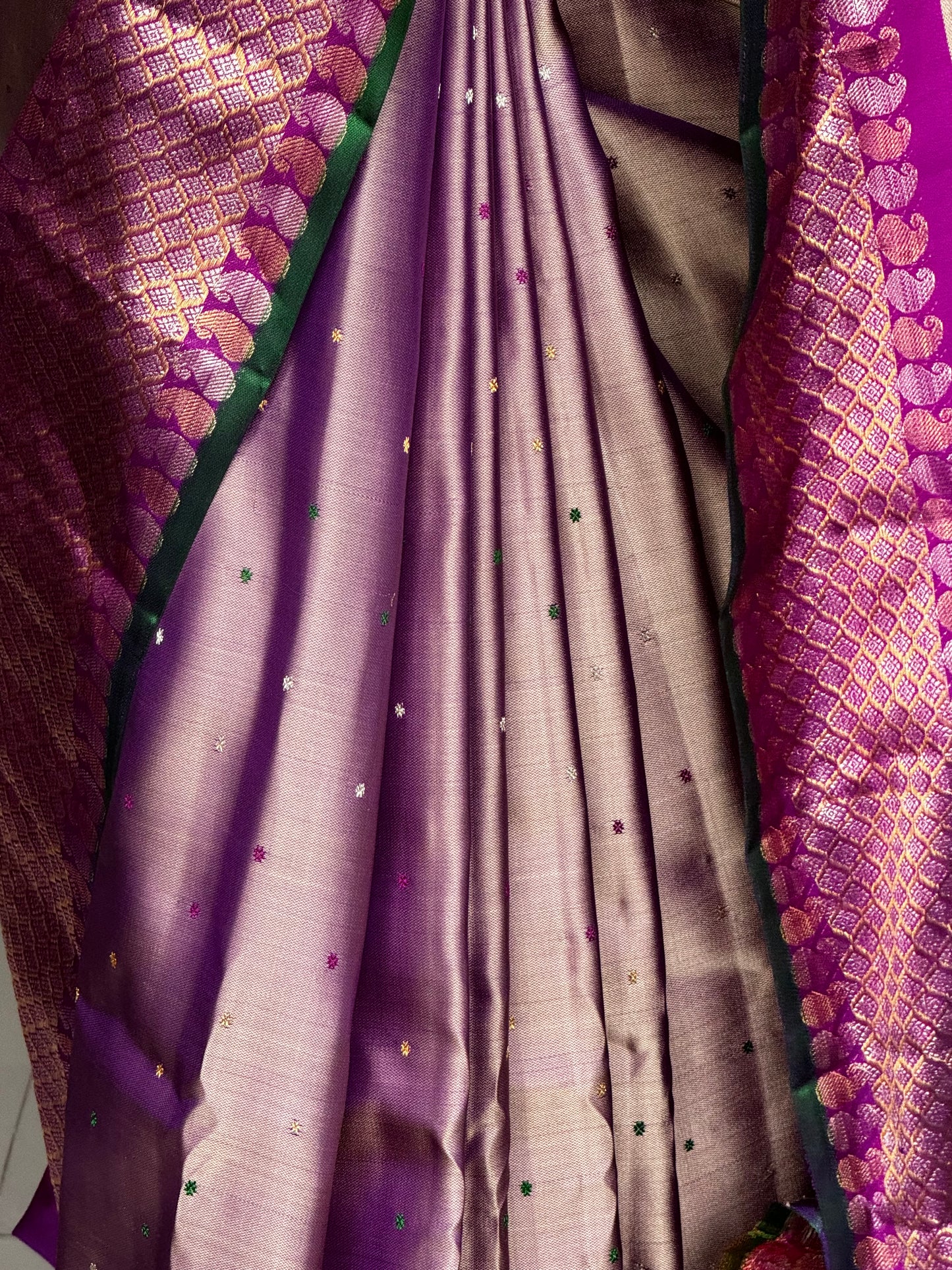 Purple and gold dual tone pure silk twill weave handwoven Gadwal saree with green selvedge