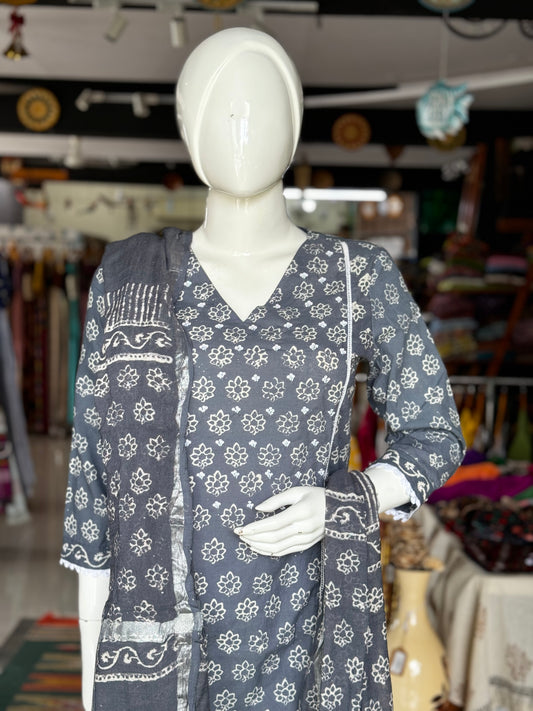 Grey hand block printed cotton straight kurti, pants and dupatta - 3 piece suit set