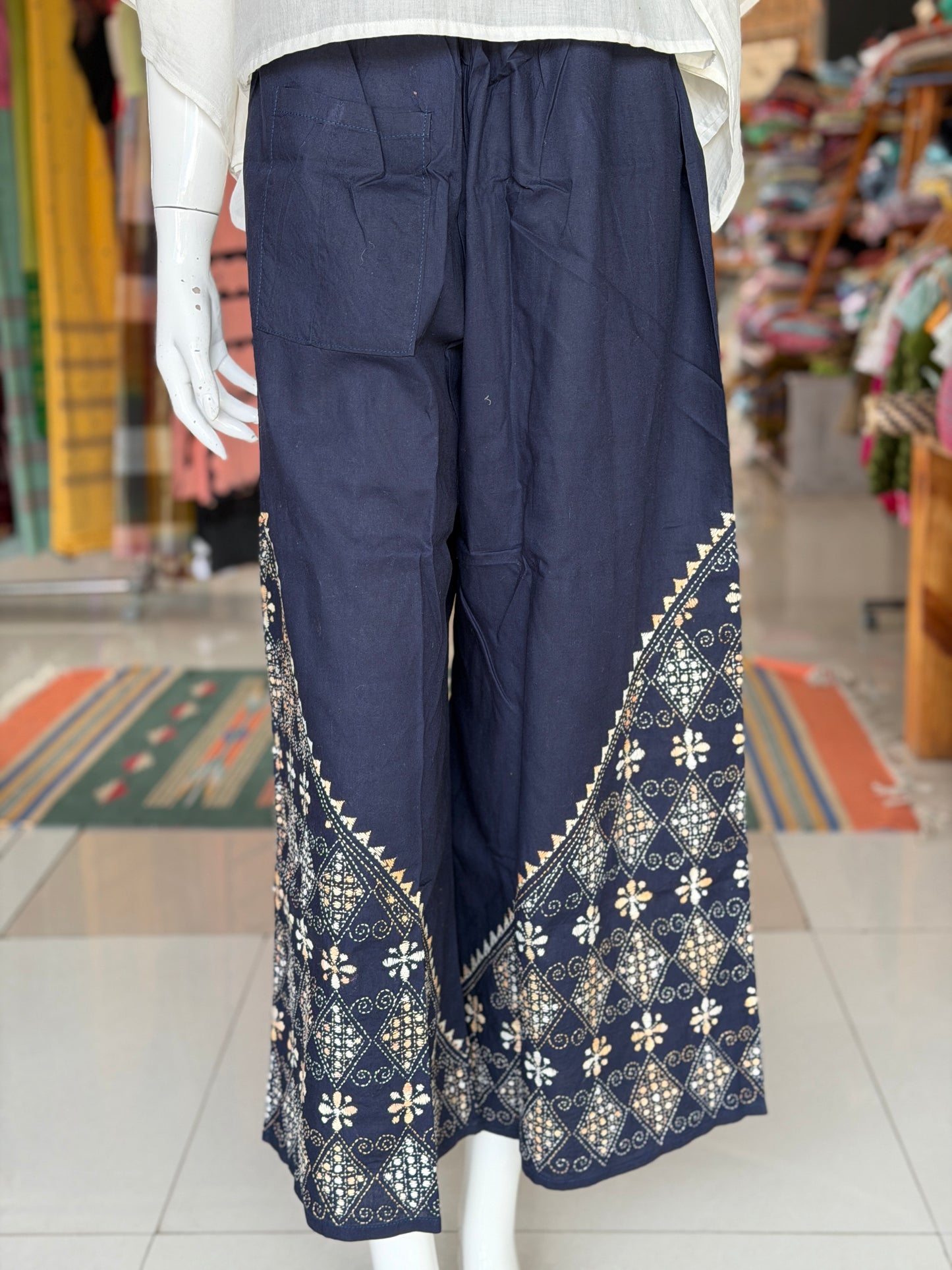 Kantha hand embroidered cotton poplin free size plazo with front pocket