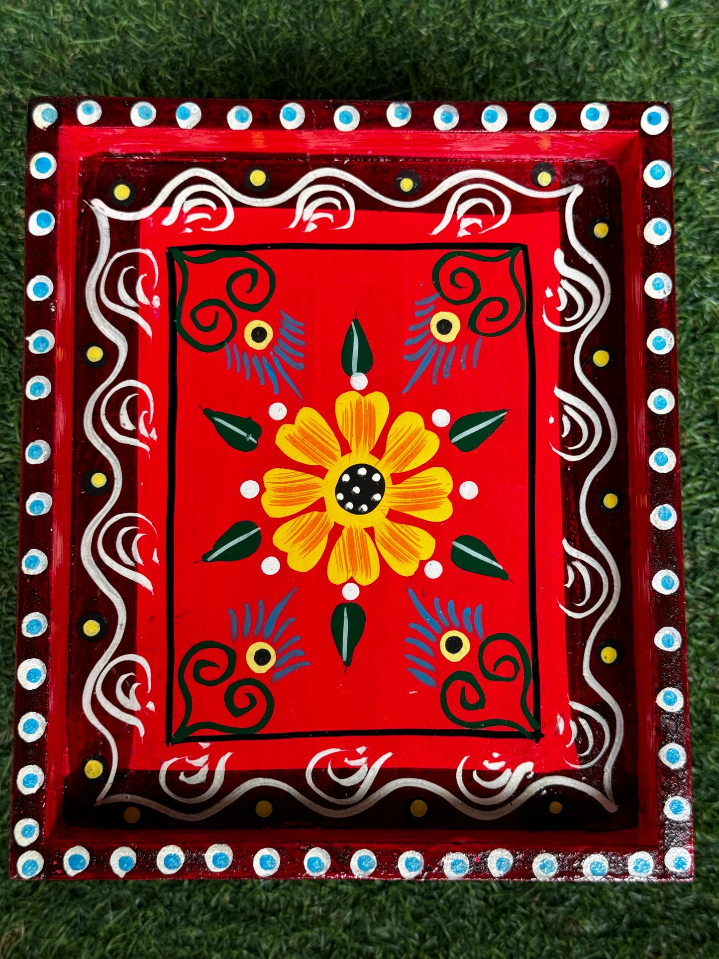 Hand painted wooden decorative thela / Bandi