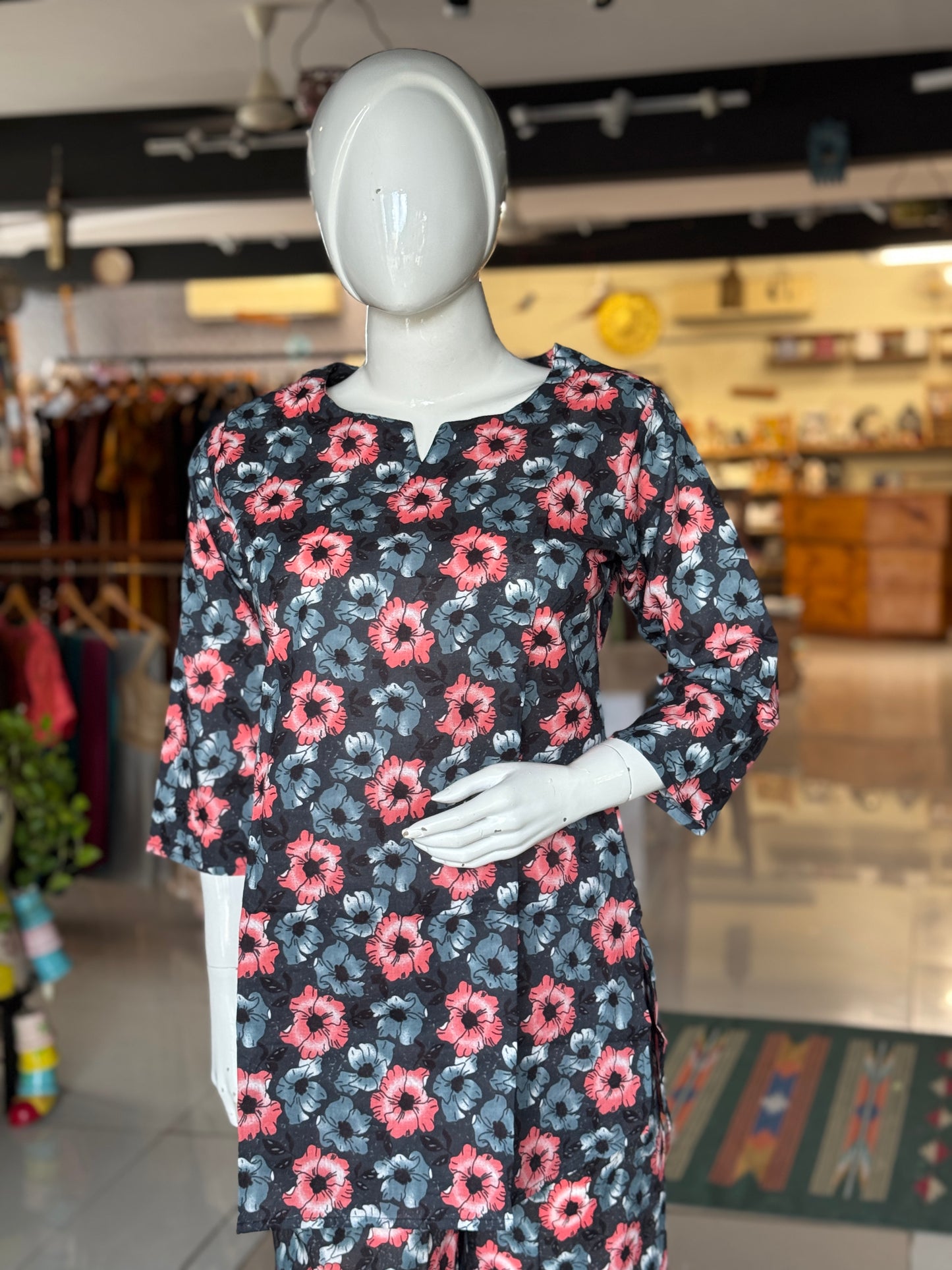 Black floral printed cotton 2 piece lounge wear / night dress set