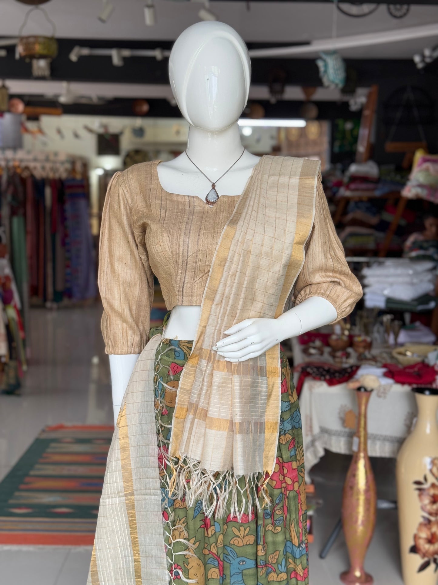 Off white checks handwoven tussar x mulberry spun silk dupatta