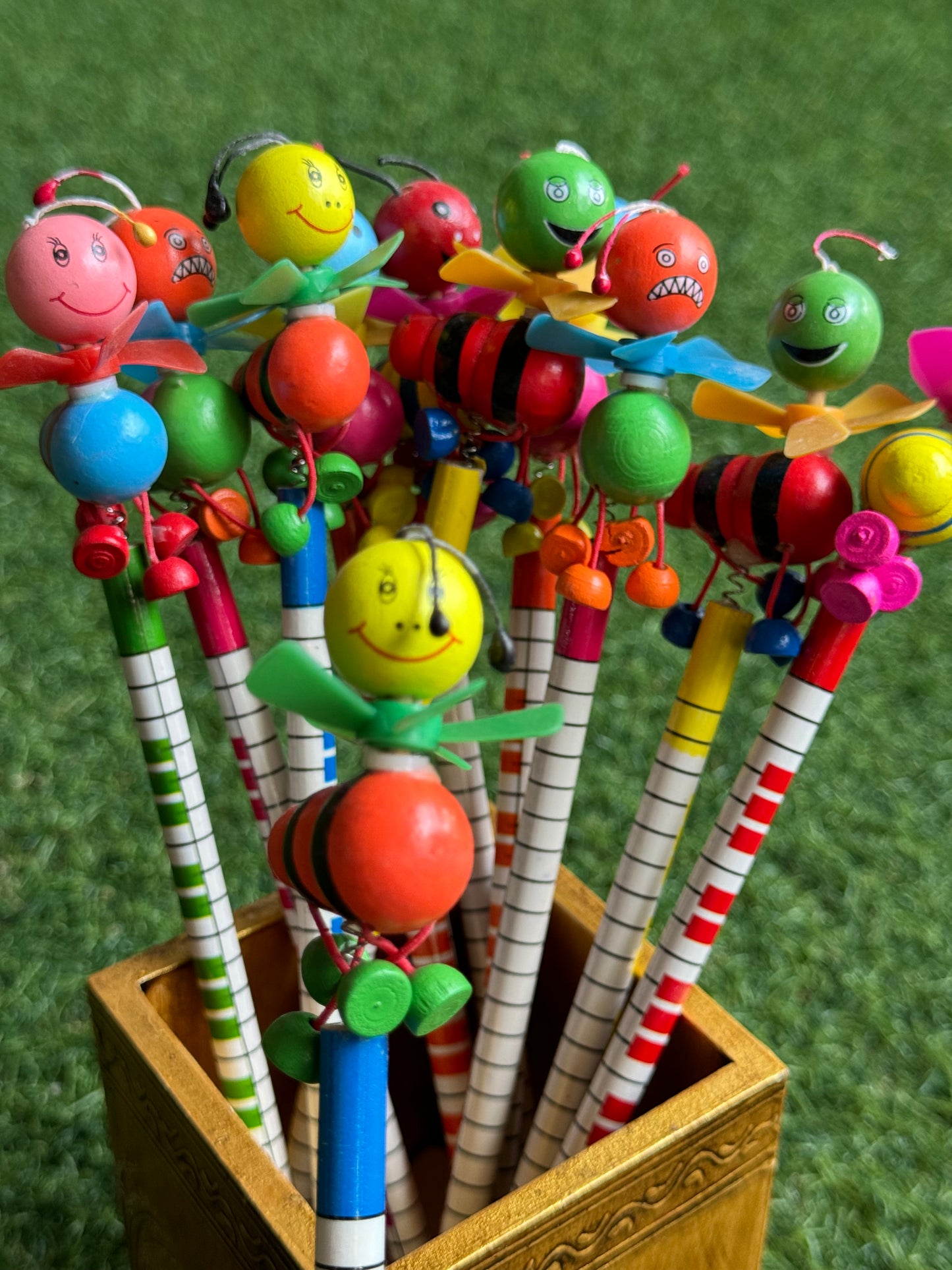 Cute Pencils with wooden animal spring top with fan