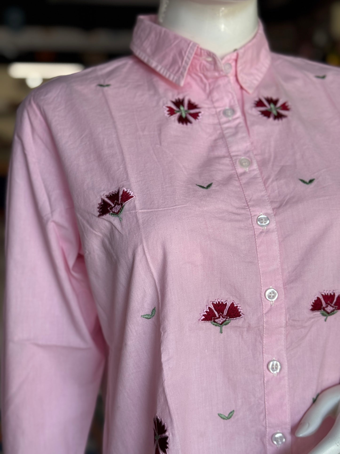Pink embroidered flex cotton shirt for women