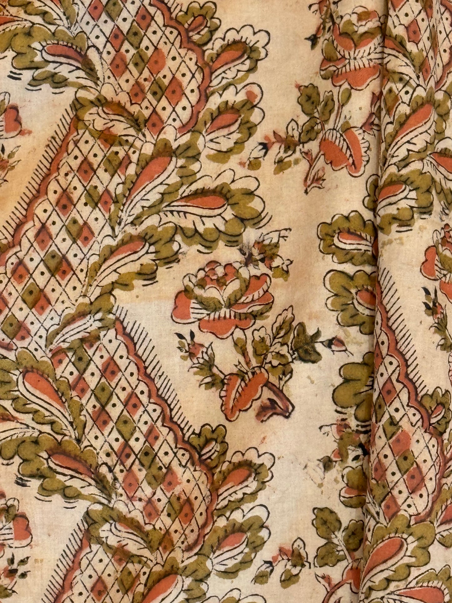 Zigzag floral pattern hand block printed natural dyed Kalamkari cotton fabric - 47 inches wide panna