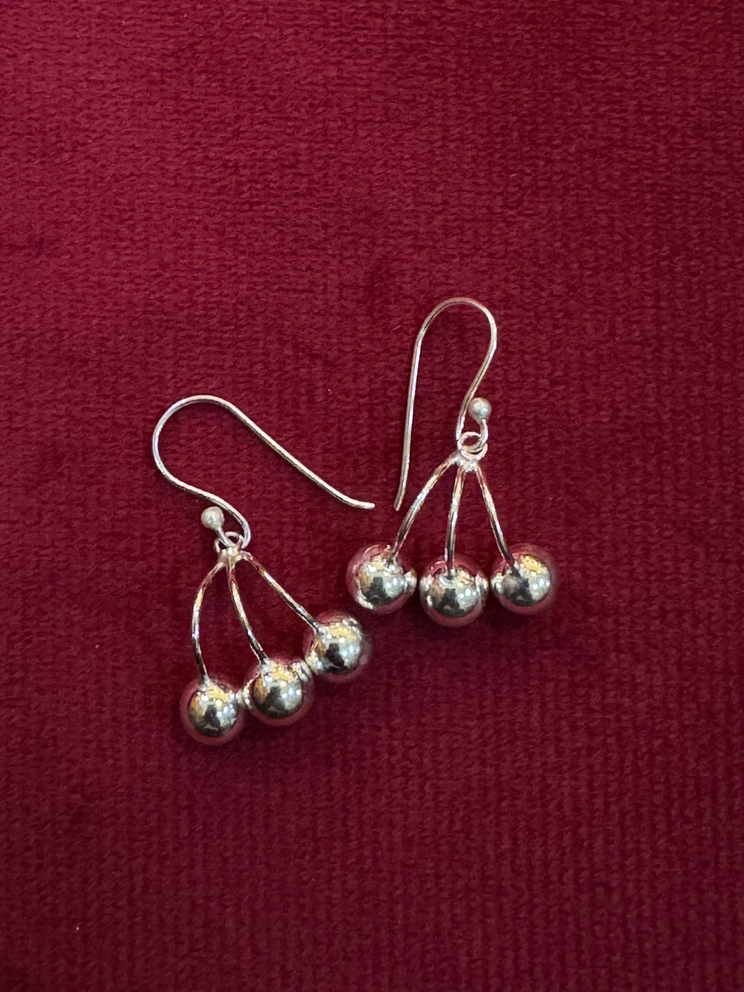 3 balls drop hooks earrings in 92.5 sterling silver