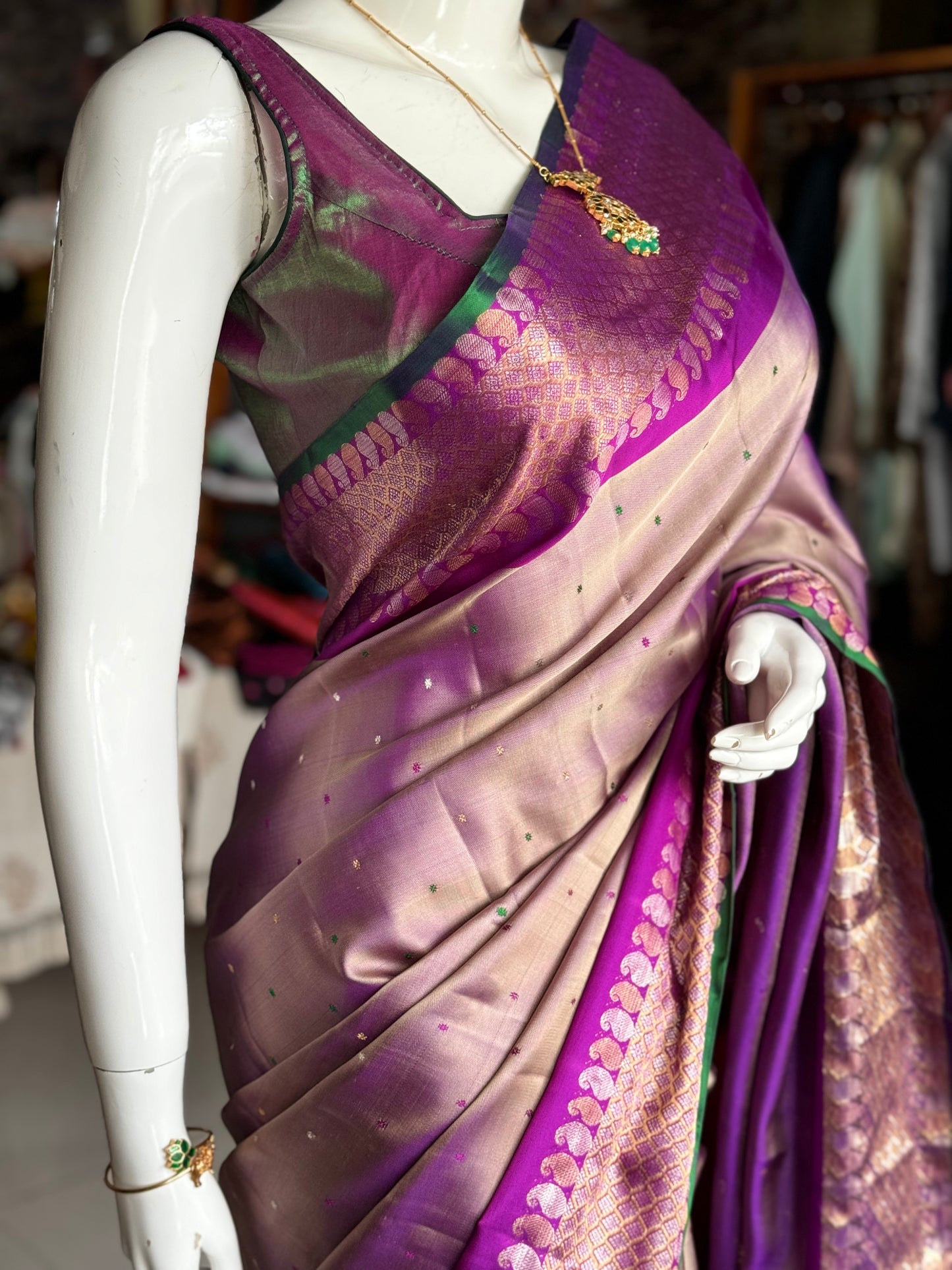 Purple and gold dual tone pure silk twill weave handwoven Gadwal saree with green selvedge