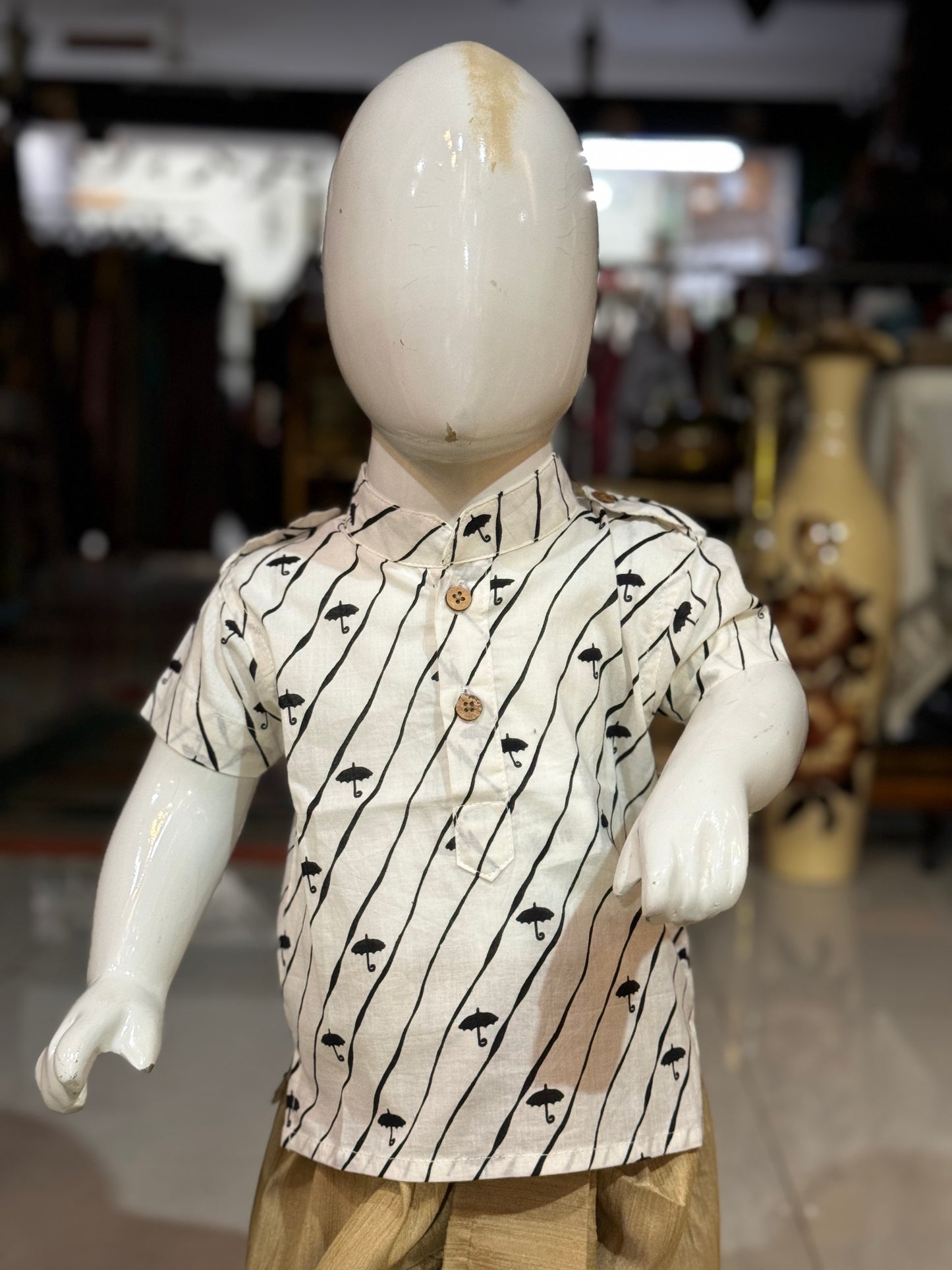 Umbrella print white cotton half sleeves short kurta