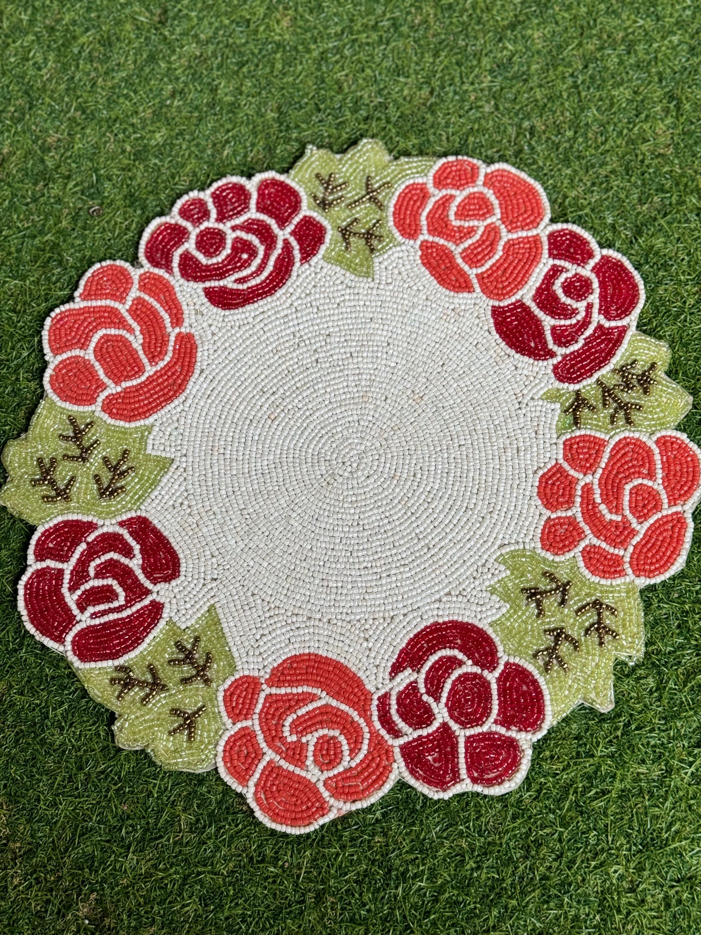 White with floral border design beads handcrafted round placemat (single)