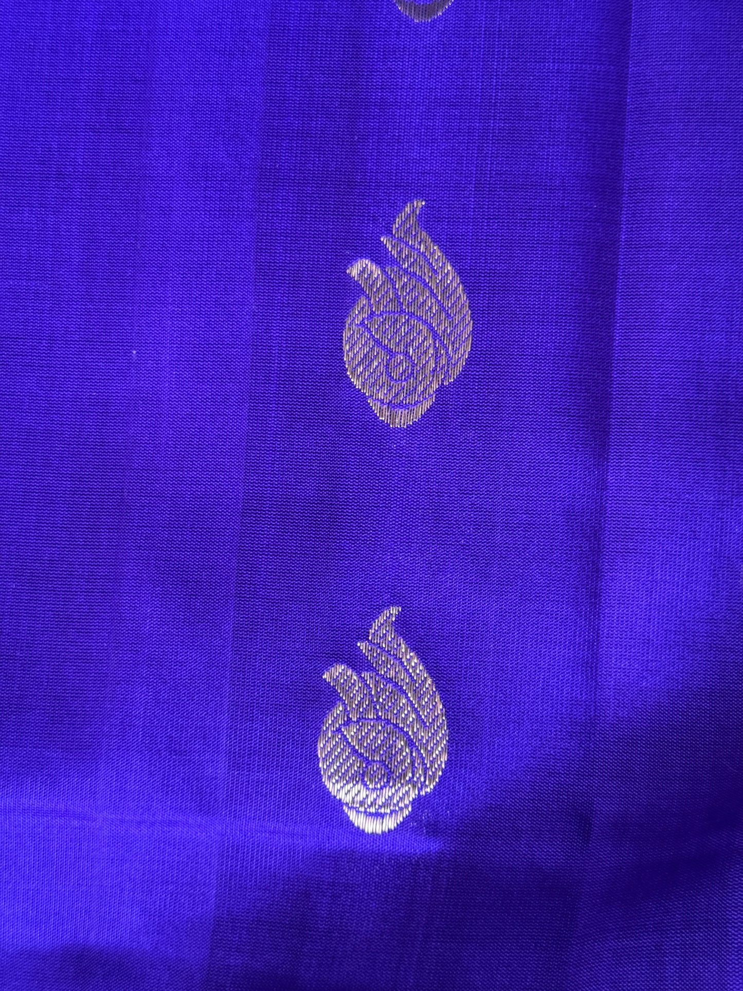 Venkatagiri blue silk handwoven fabric with butis