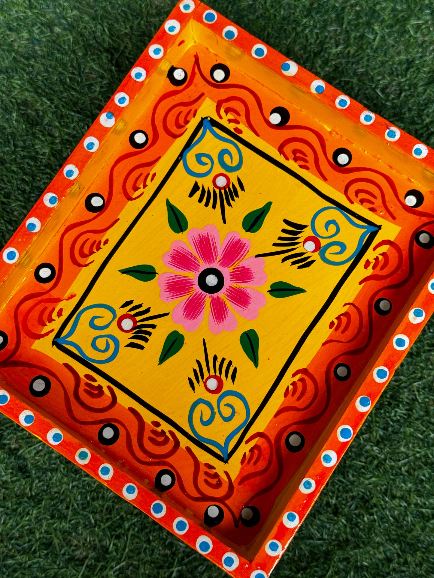 Hand painted wooden decorative thela / Bandi