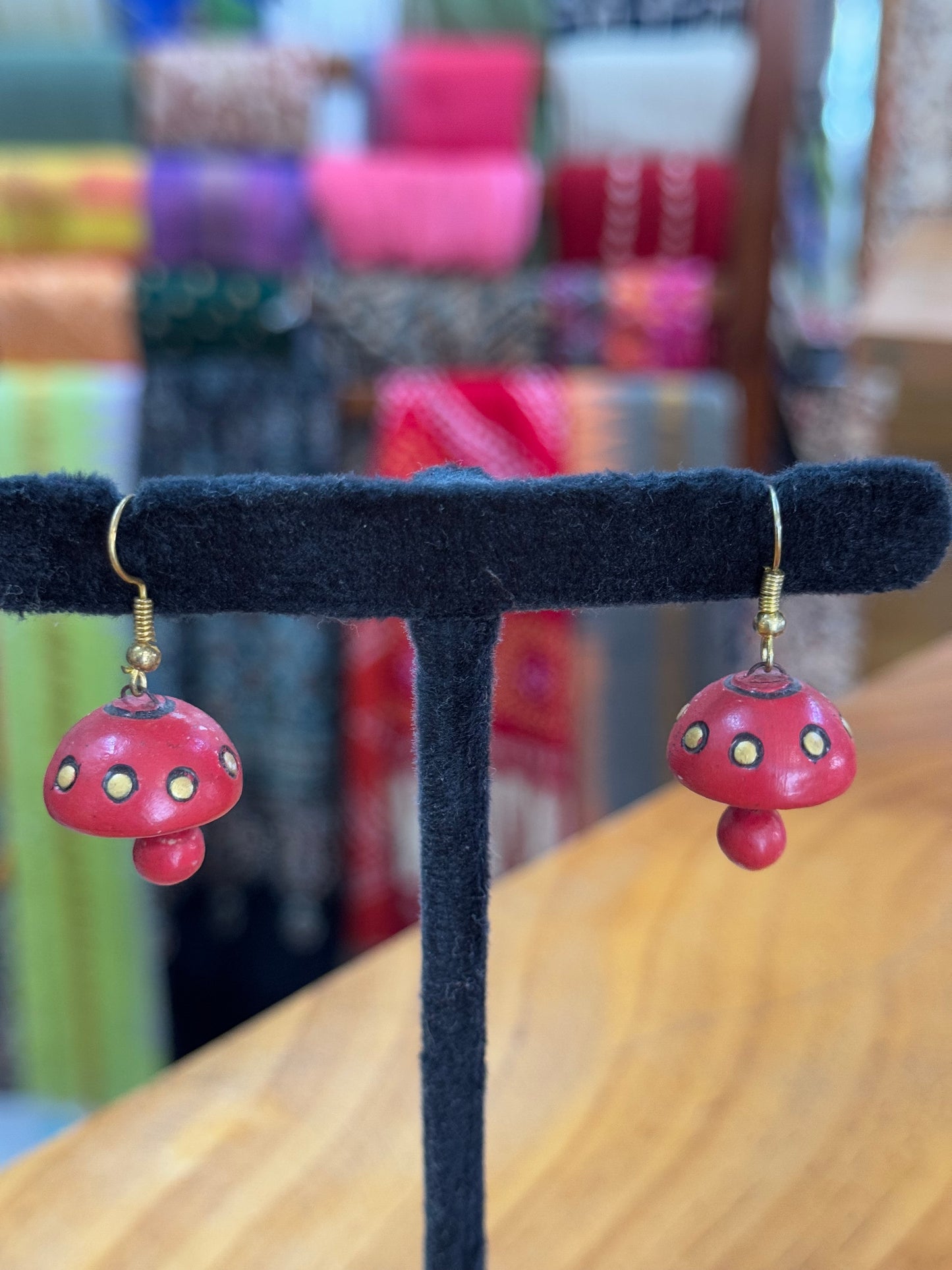 Red and gold terracotta ear rings - hooks style