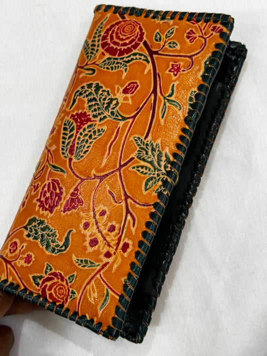 Leather hand crafted ladies wallet