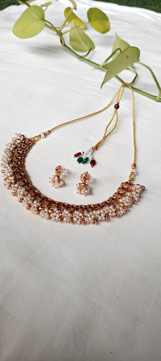 Golden brass bars with red stones and pearl drops - neckpiece earrings set