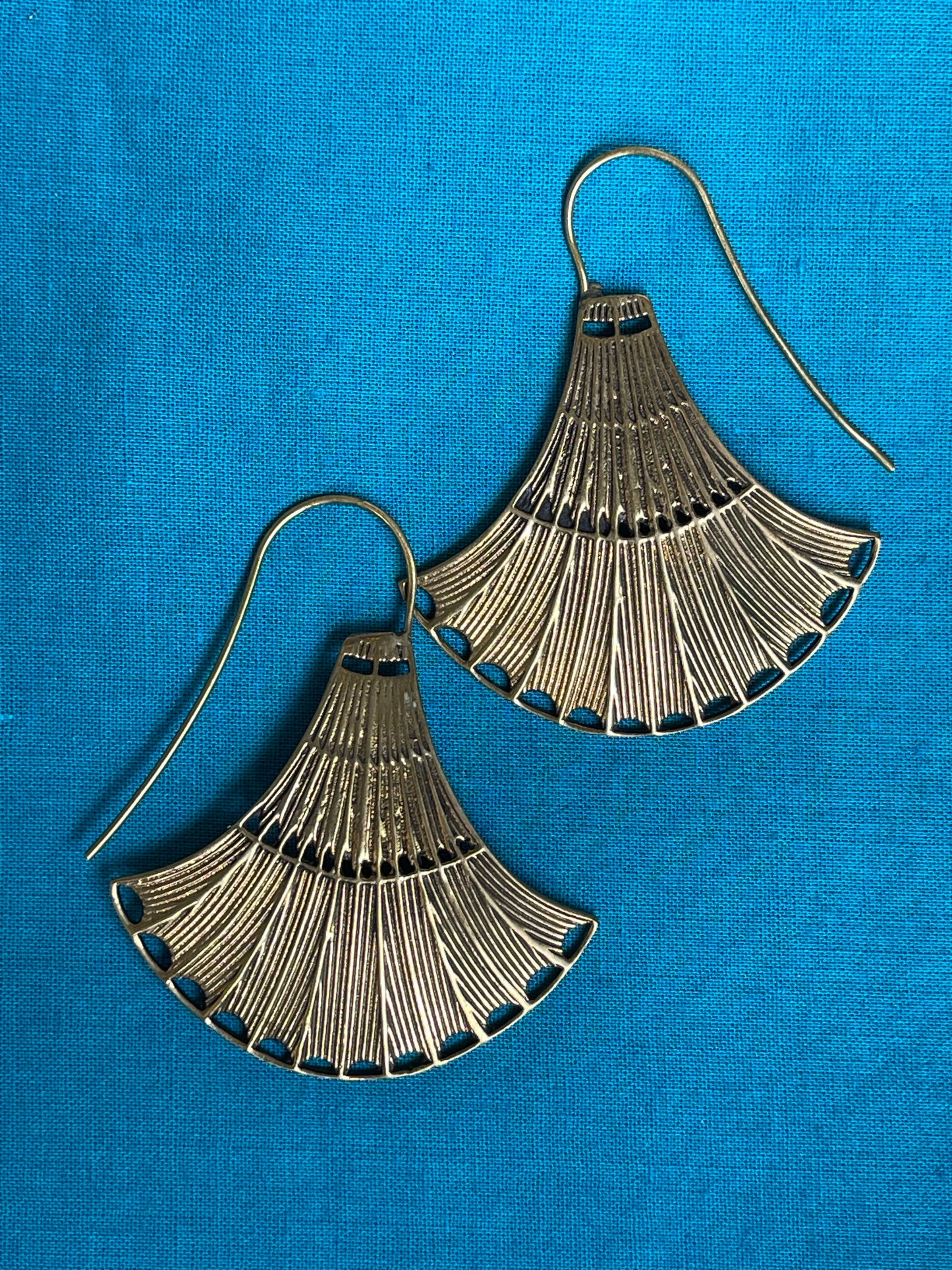 Kalidar skirt - brass side hooks earrings