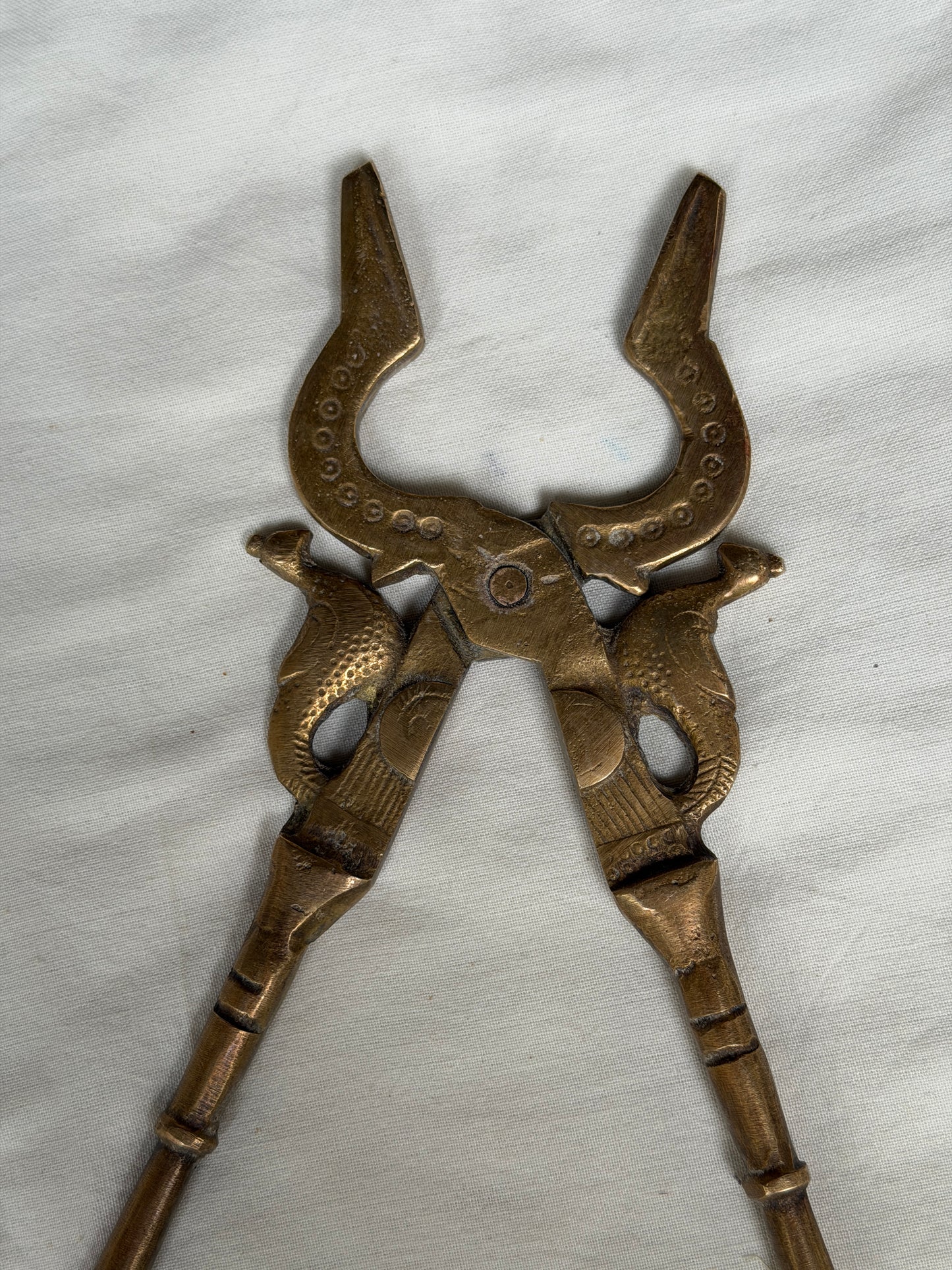 Kitchen tongs / pakkad/ pattakara in brass - peacocks design