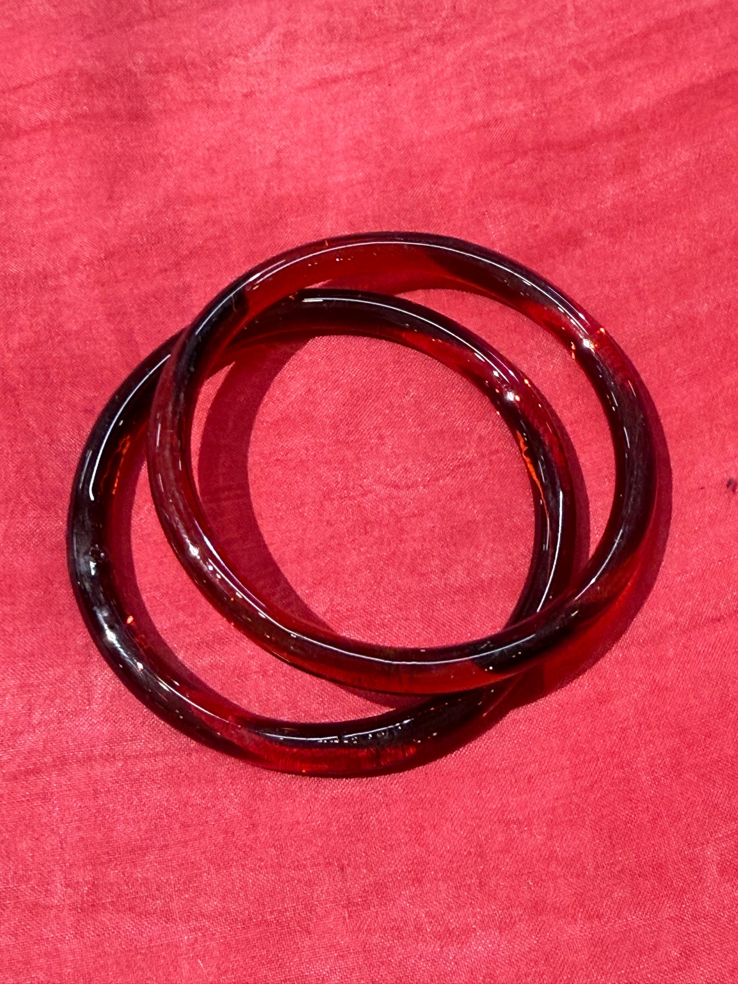 Plain glass handcrafted bangle - single