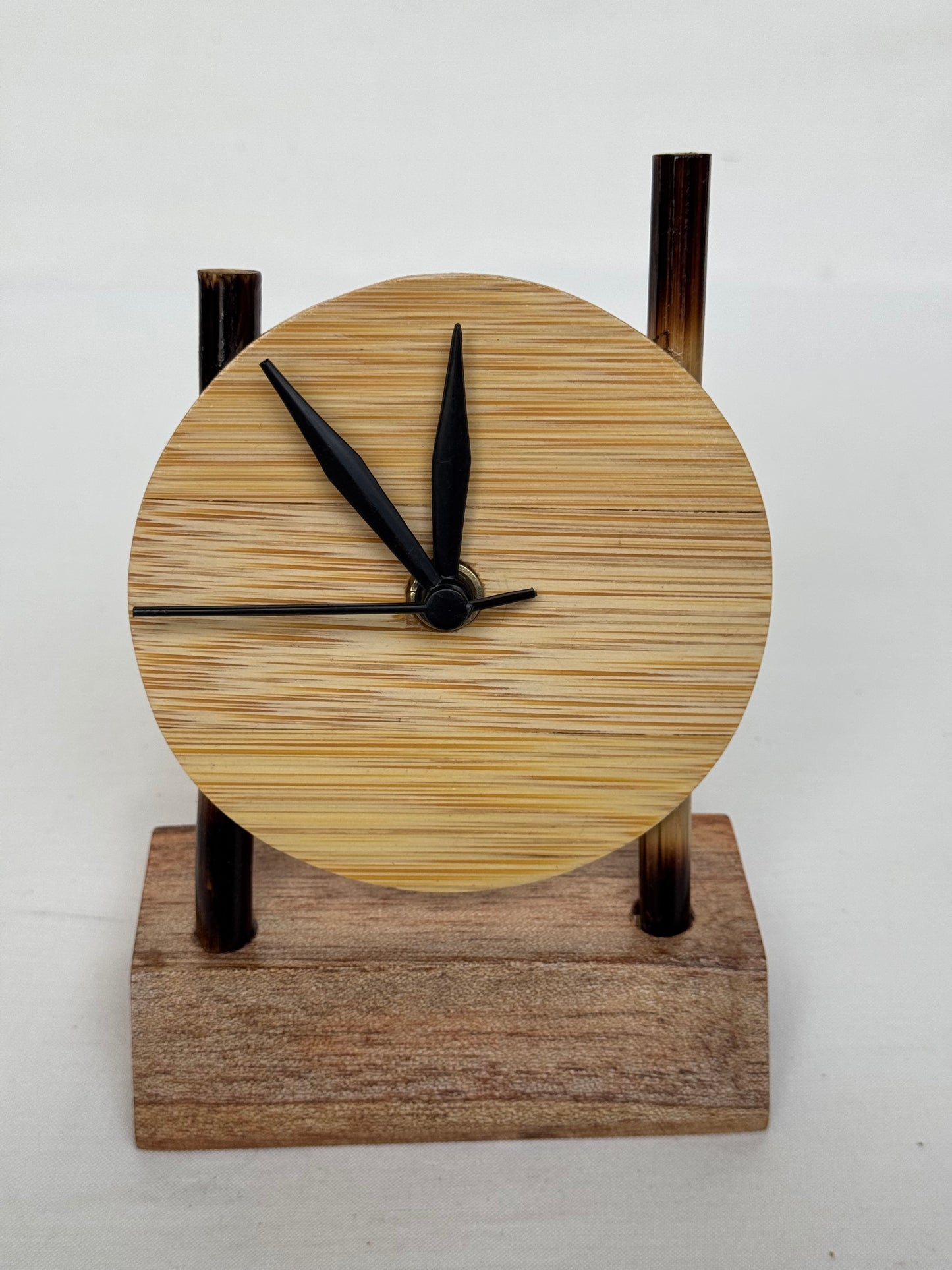 Table clock - Bamboo handcrafted