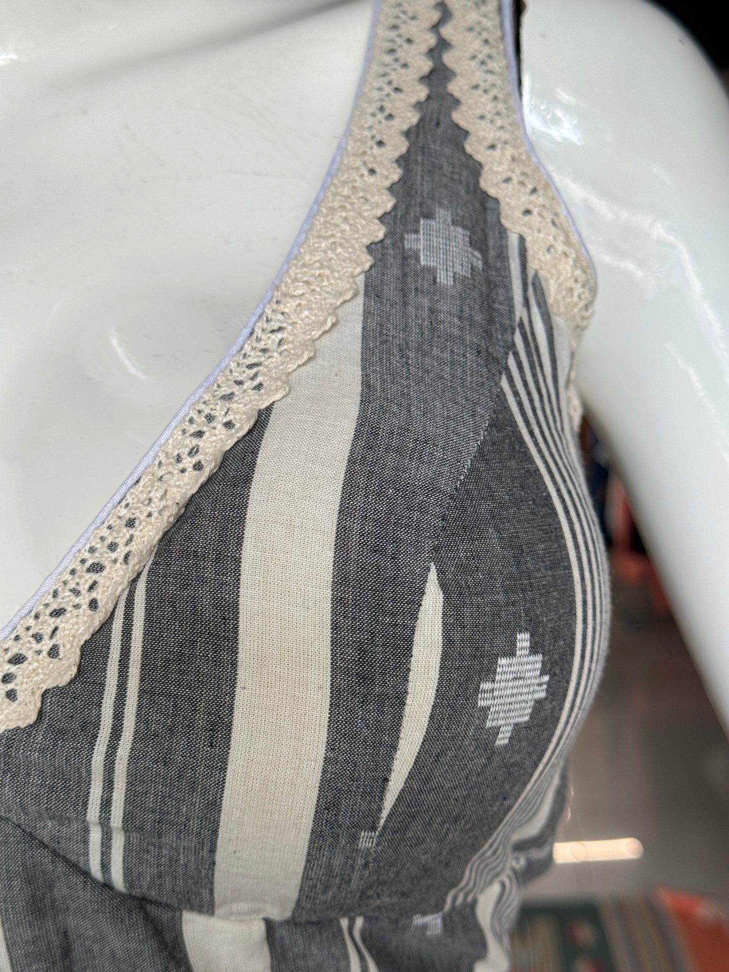 Padded sleeveless cotton blouse with lace trims - black / grey