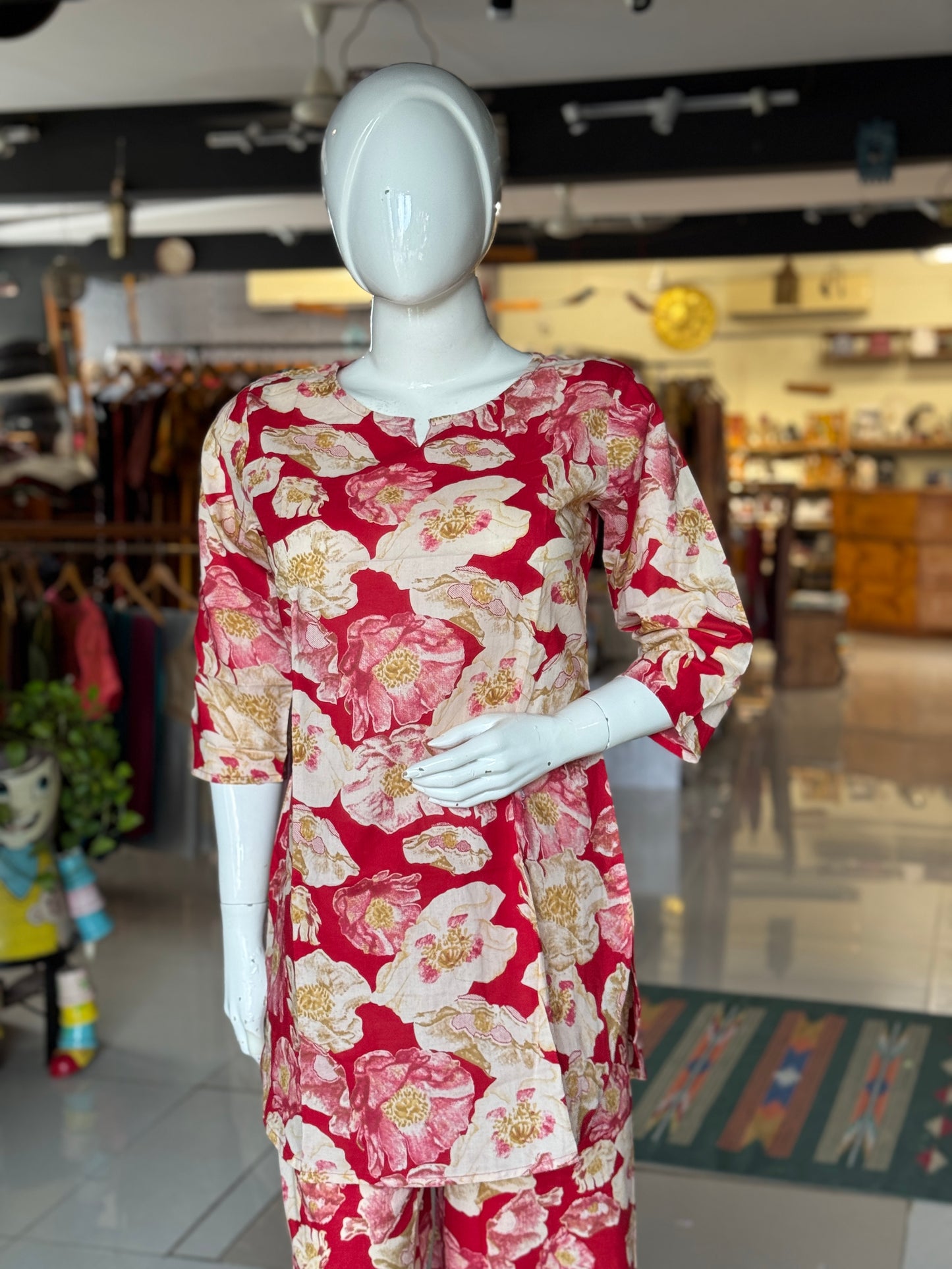 Red big floral printed cotton 2 piece lounge wear / night dress set