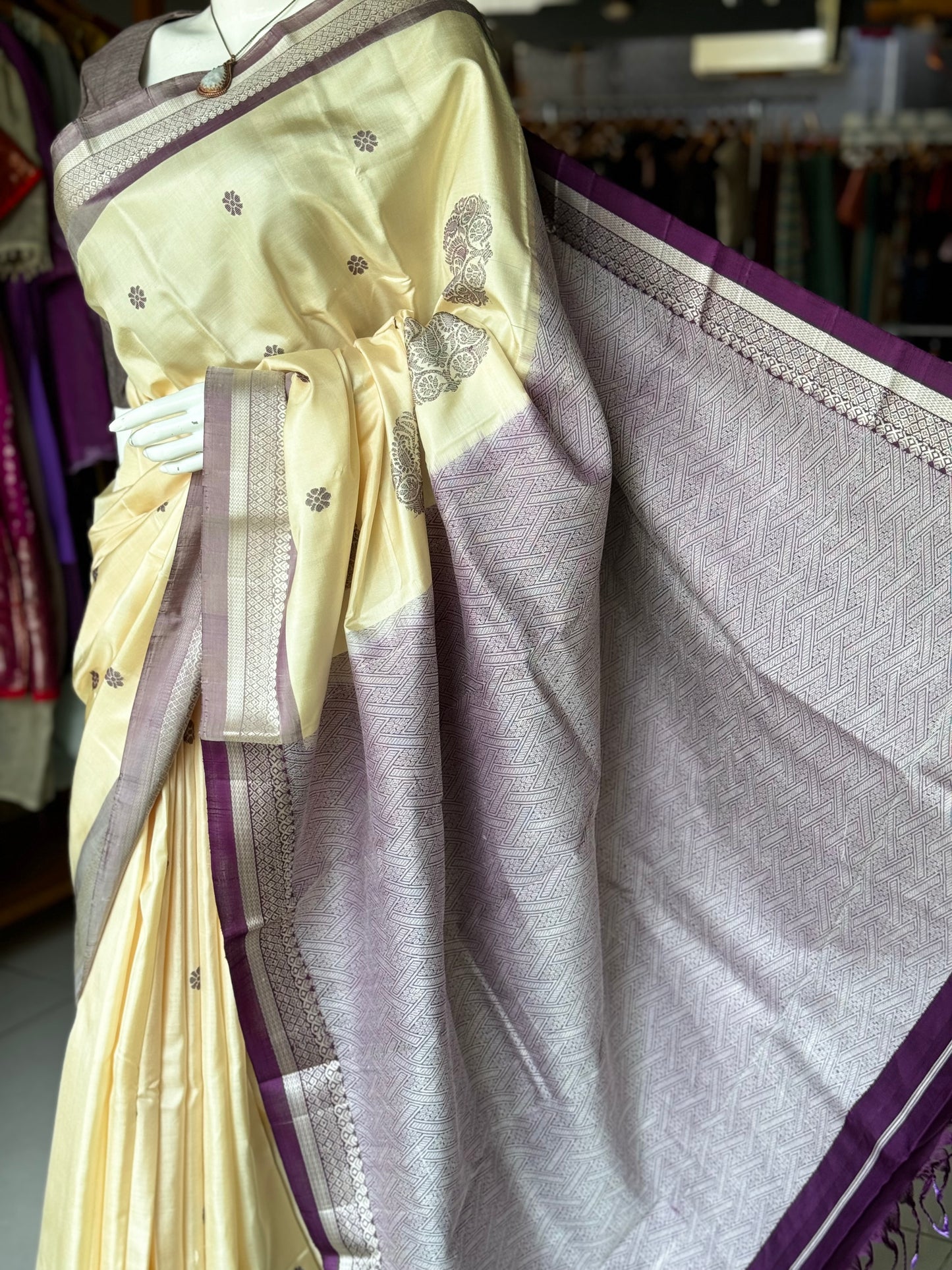 Cream pure silk Kodiyala handloom saree with all over butis and purple palla