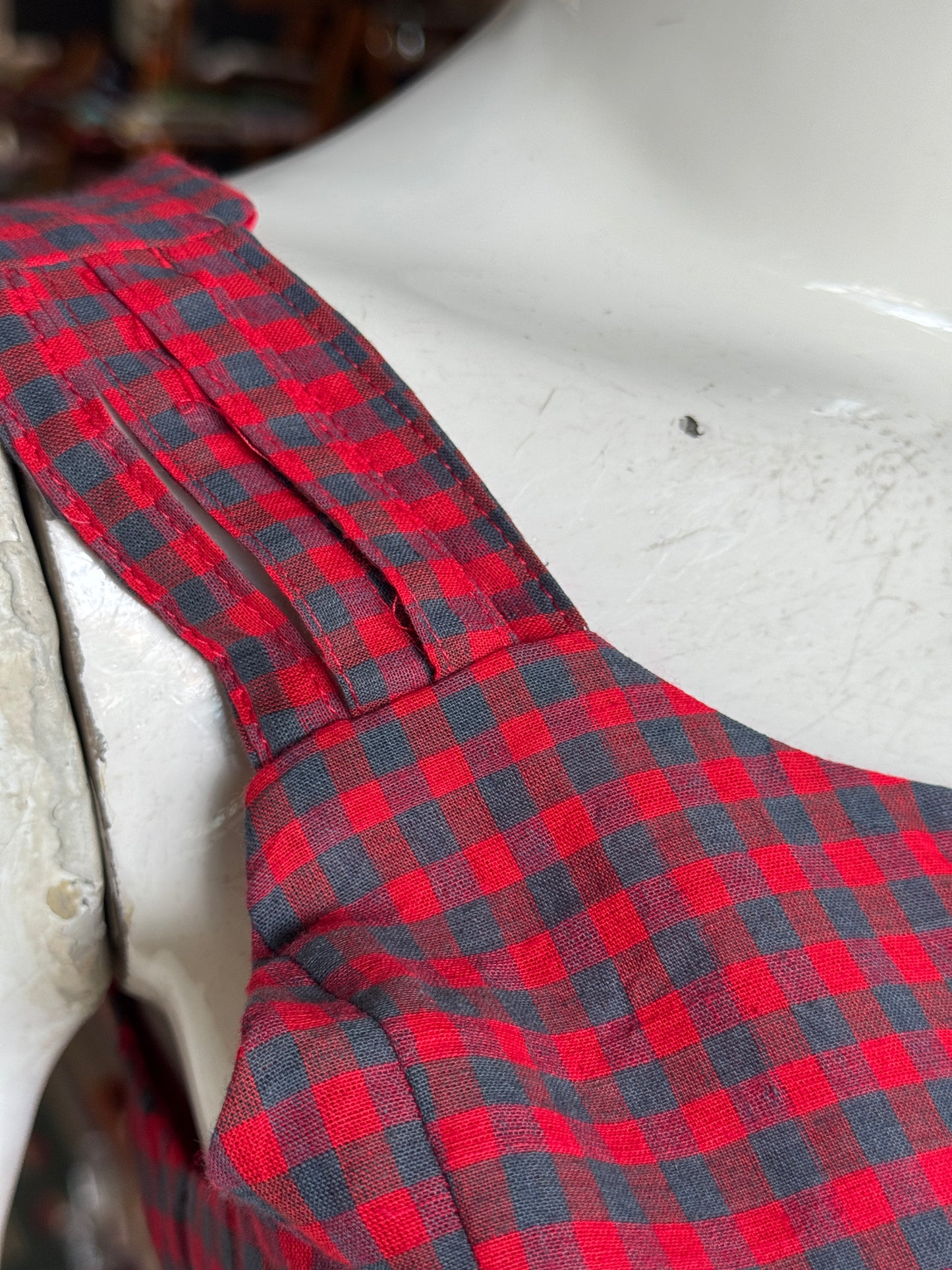 Red n blue checks handloom cotton sleeveless blouse