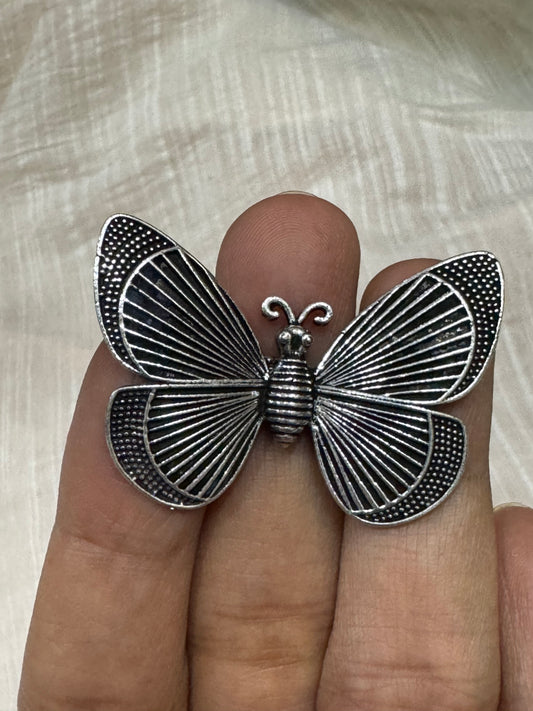 Butterfly oxidised finger ring - adjustable size