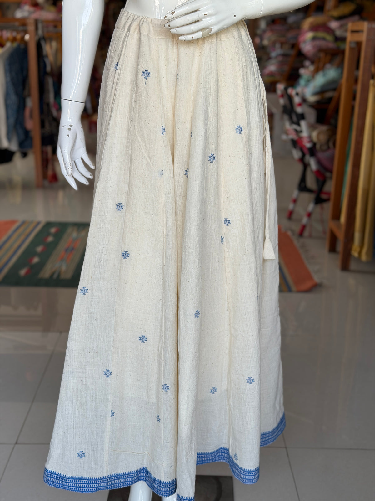 Off white hand woven kala cotton Bhujodi lehenga / skirt with indigo border - free size