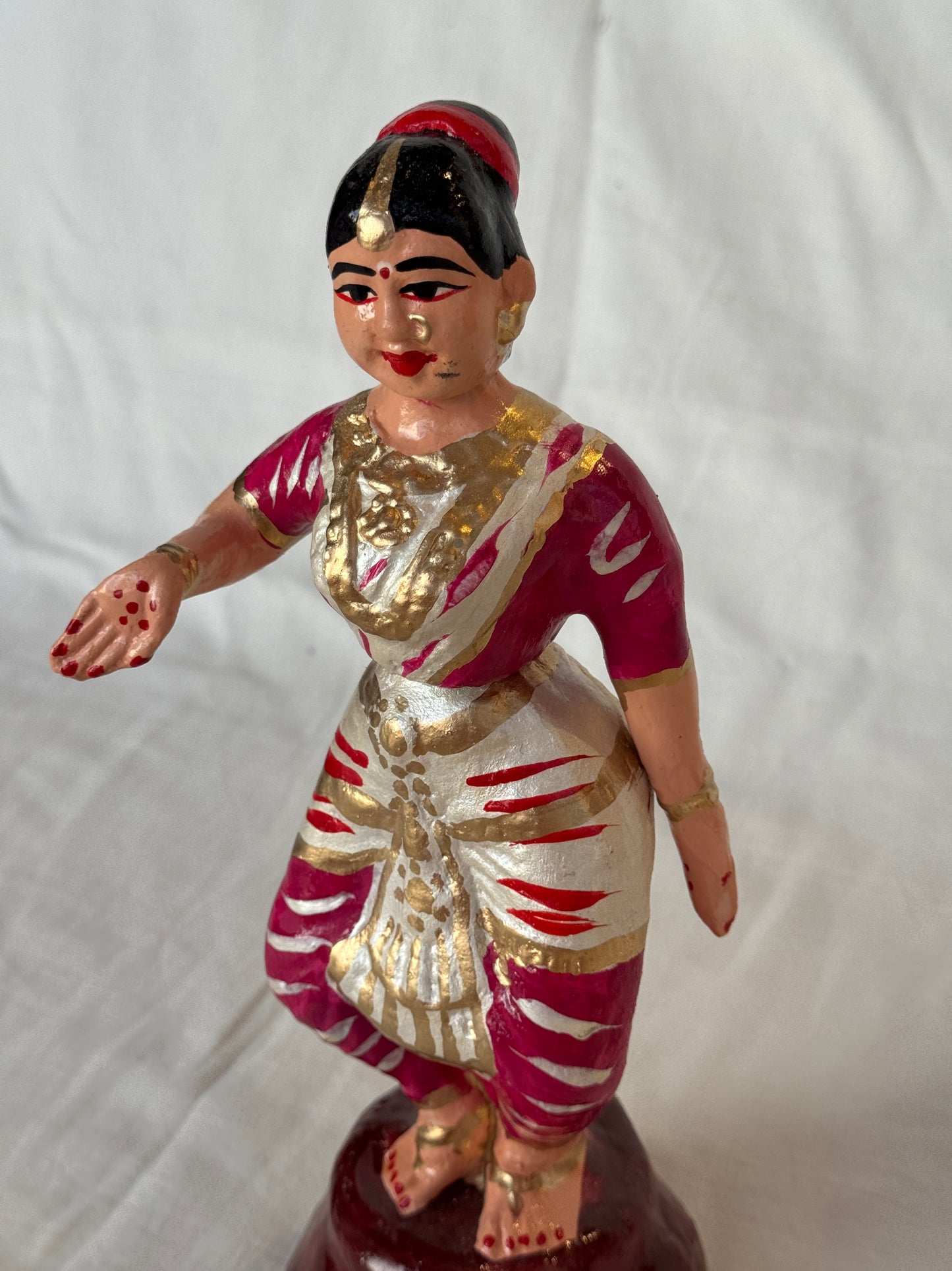 Thanjavur handcrafted papier mache dancing dolls - design options available